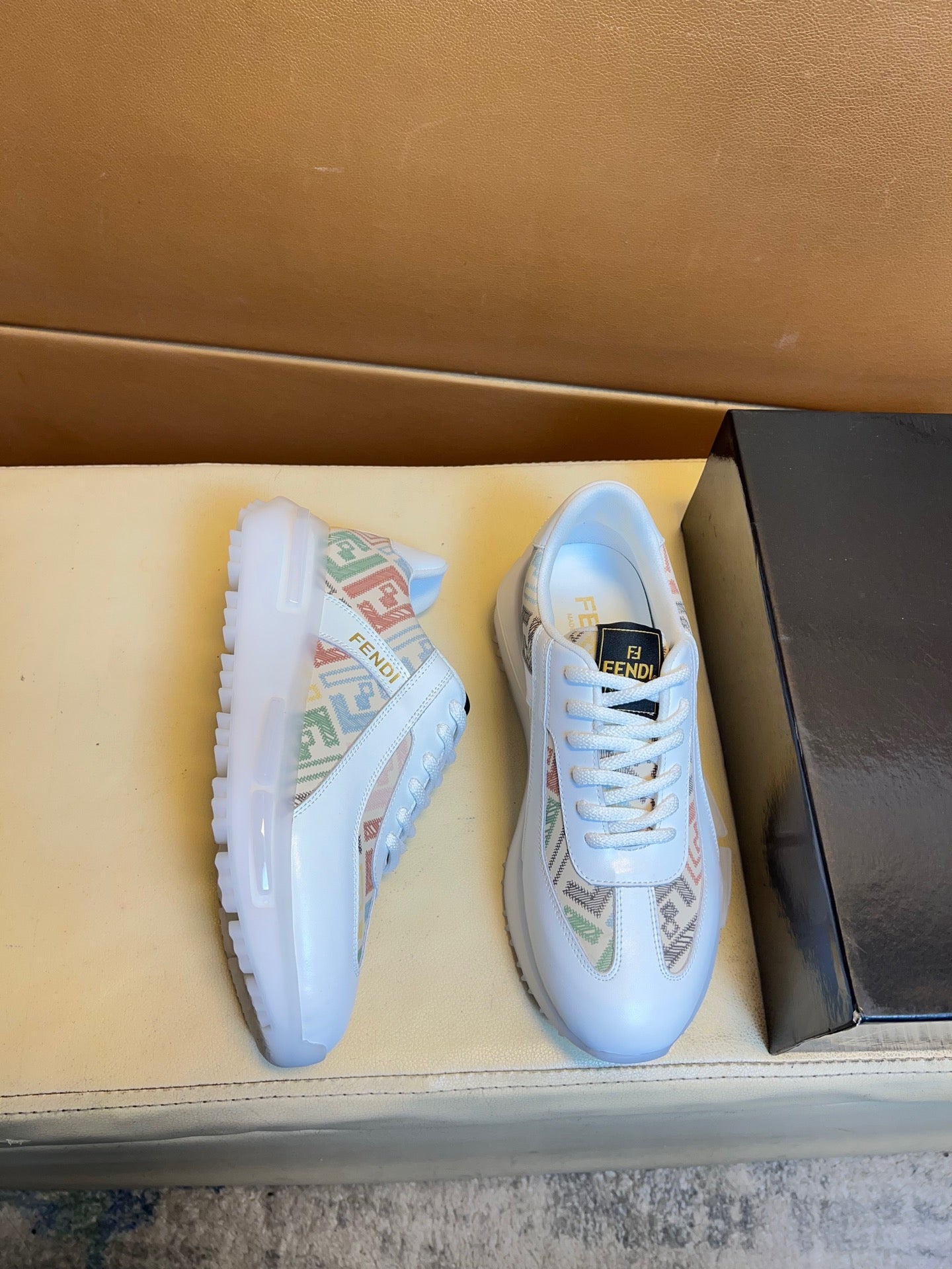 FENDI sneakers 105