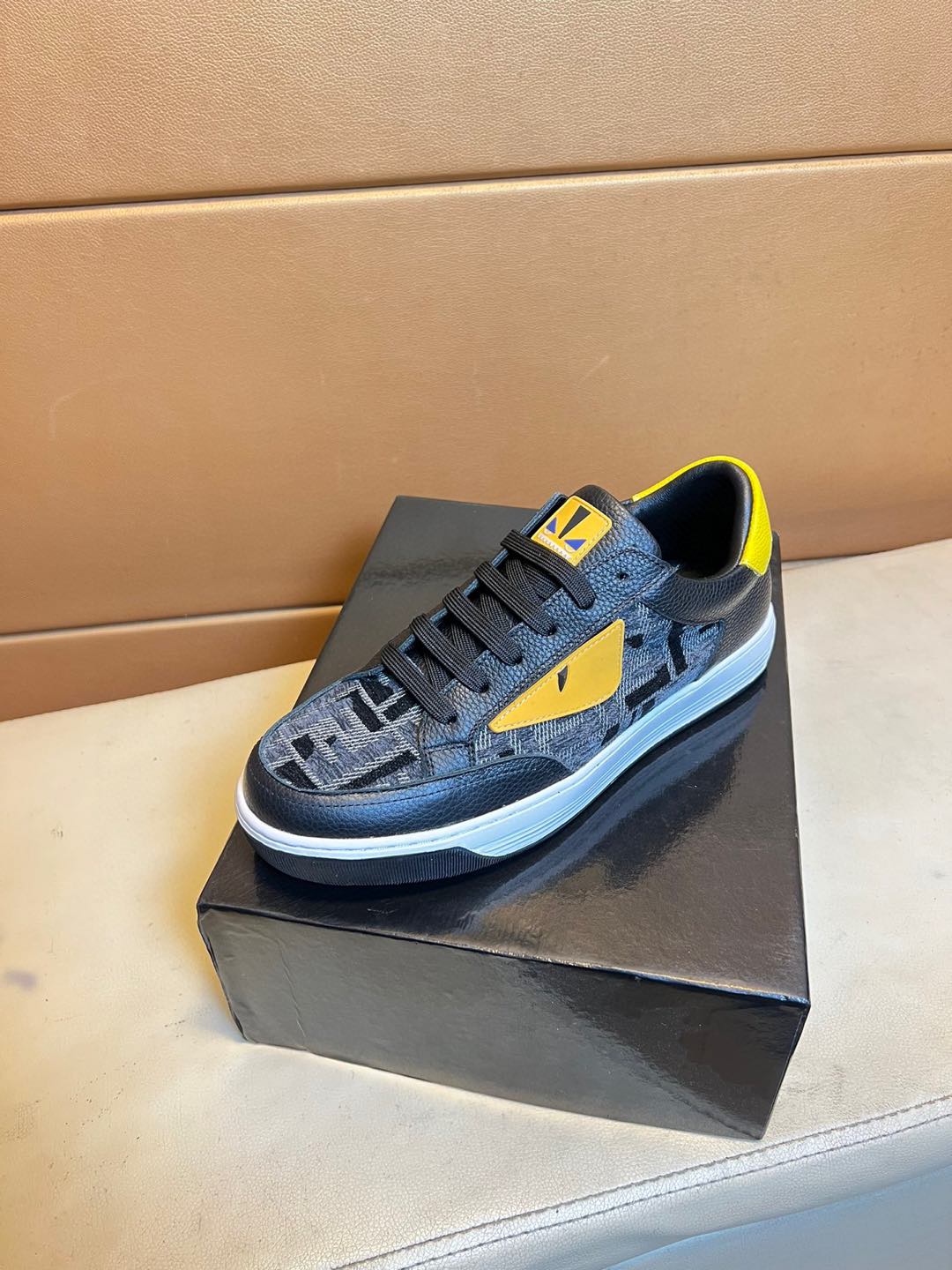 FENDI sneakers 108