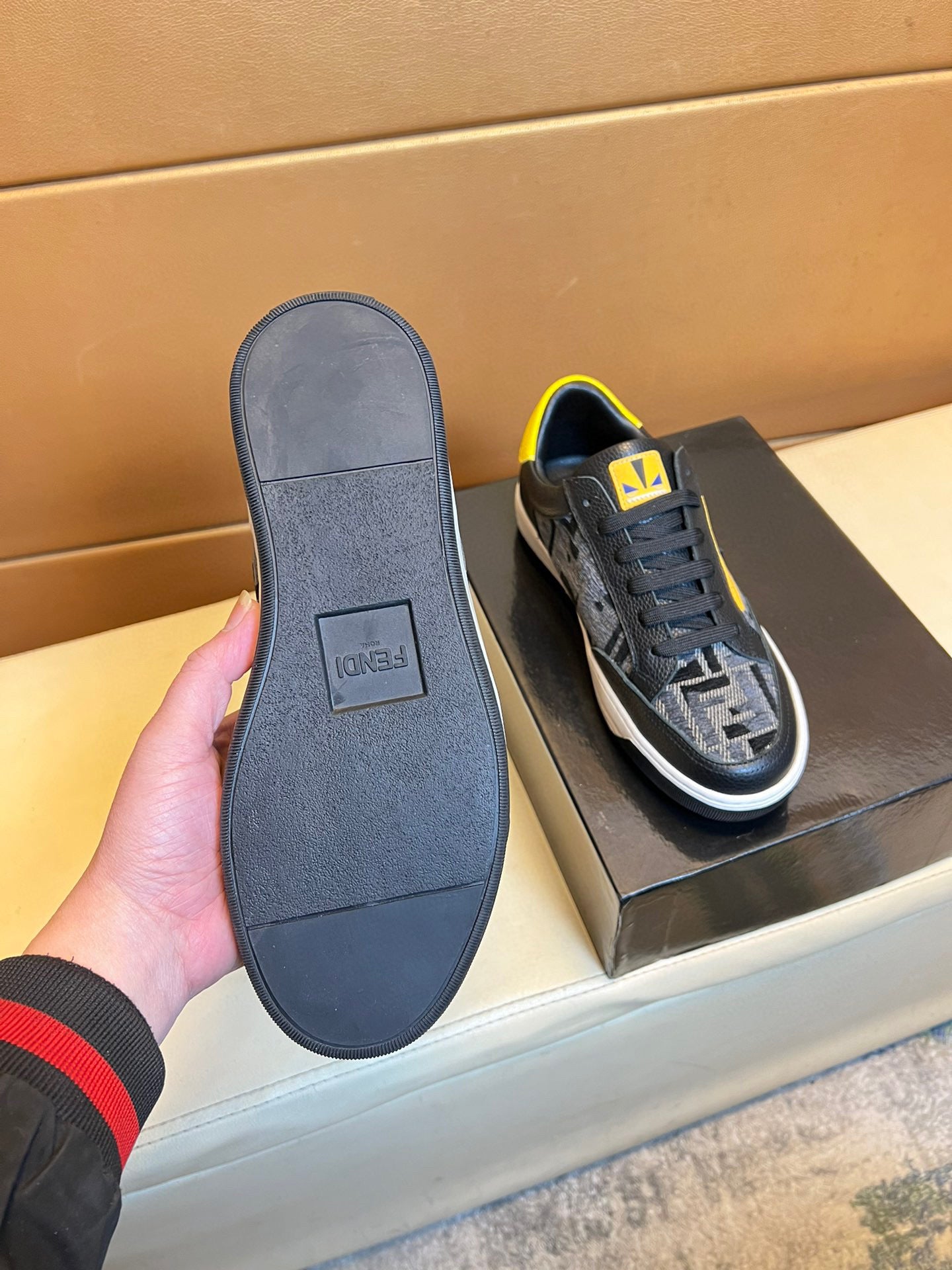 FENDI sneakers 108