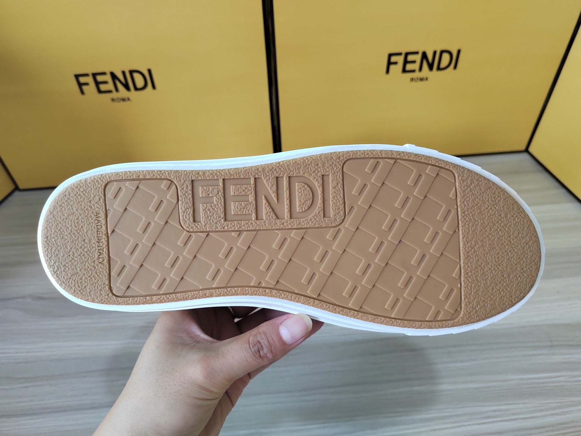 FENDI sneakers 111