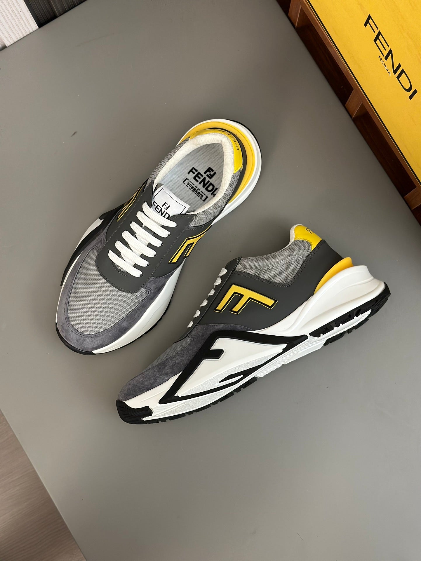 FENDI sneakers 115
