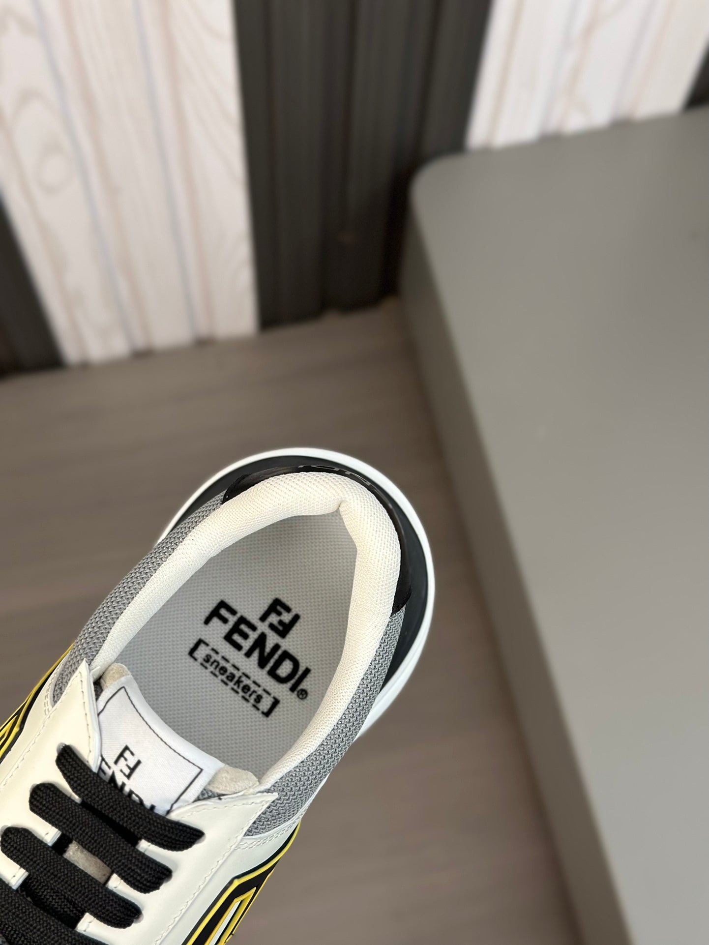 FENDI sneakers 116