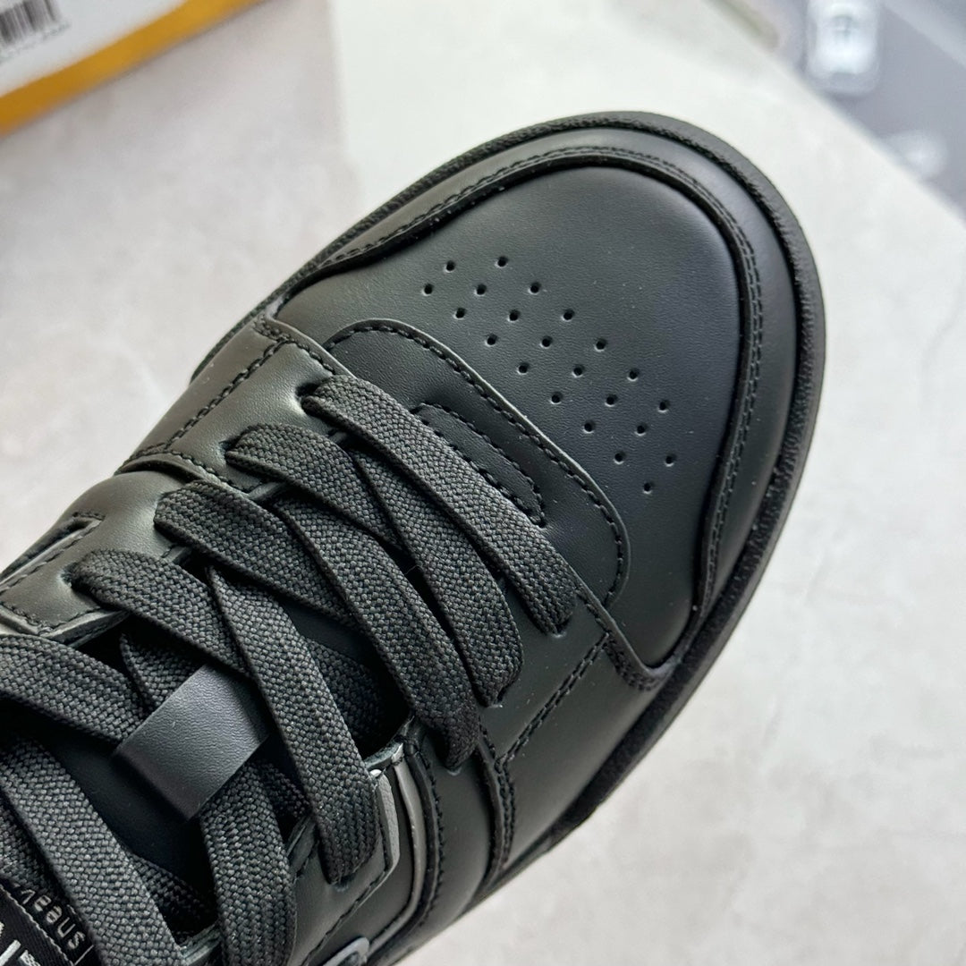 FENDI sneakers 118