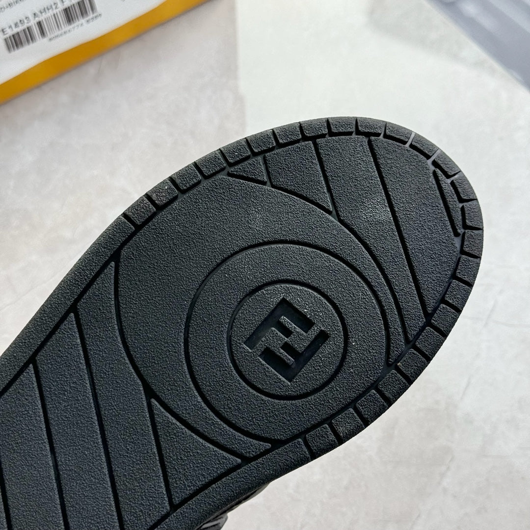 FENDI sneakers 118