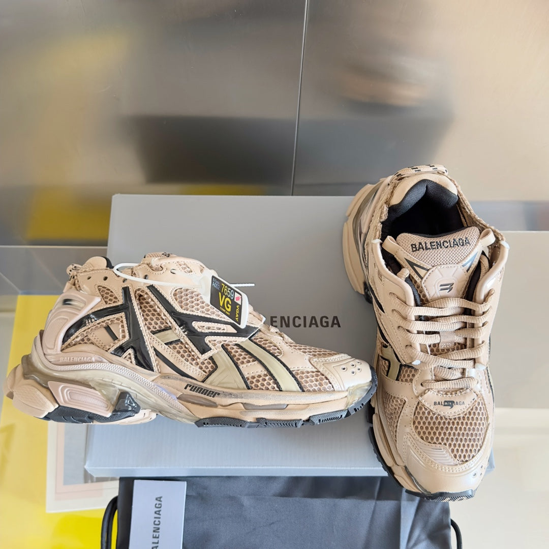 Balenciaga sneakers 122