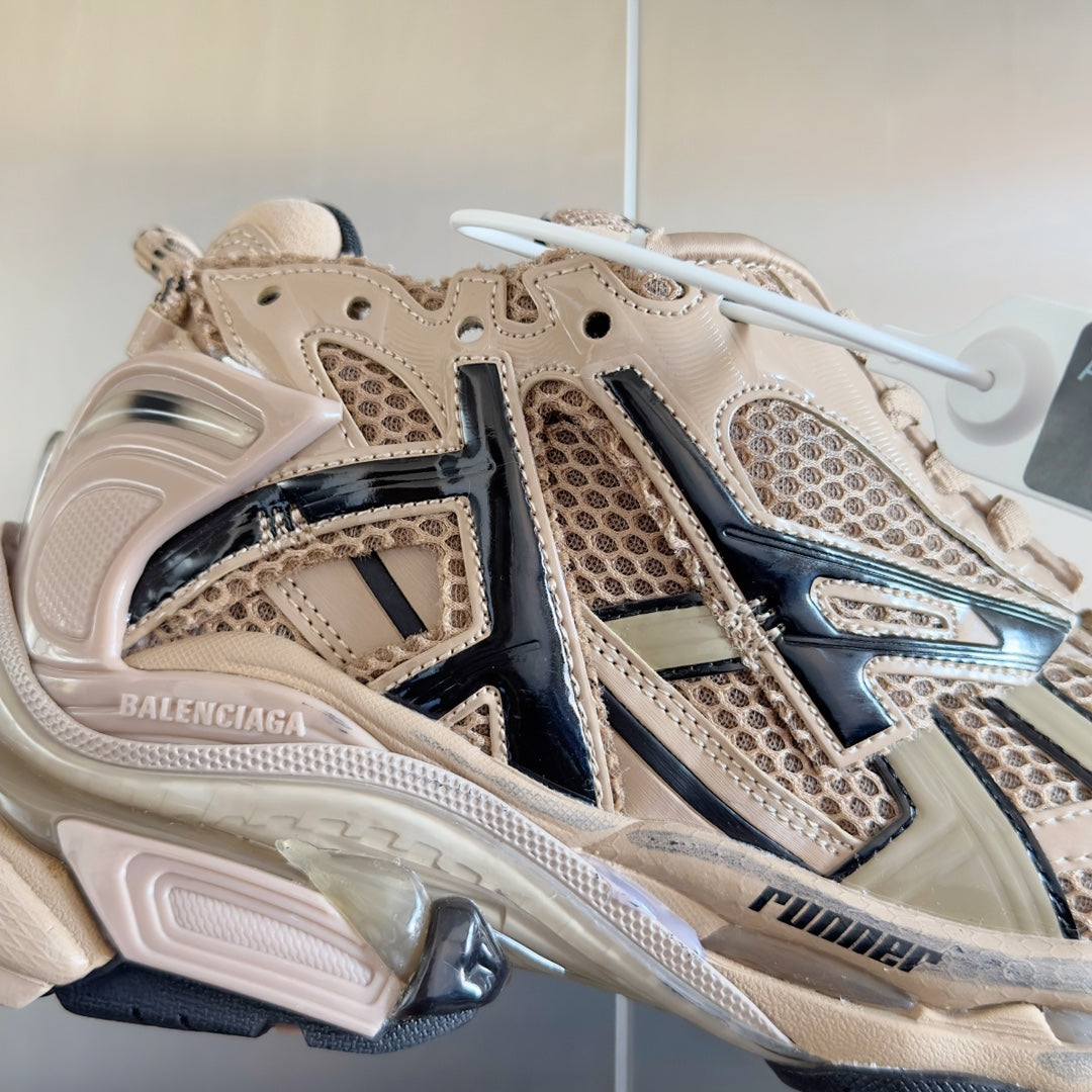 Balenciaga sneakers 122