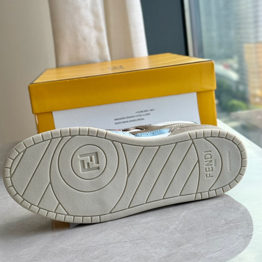 FENDI sneakers 124