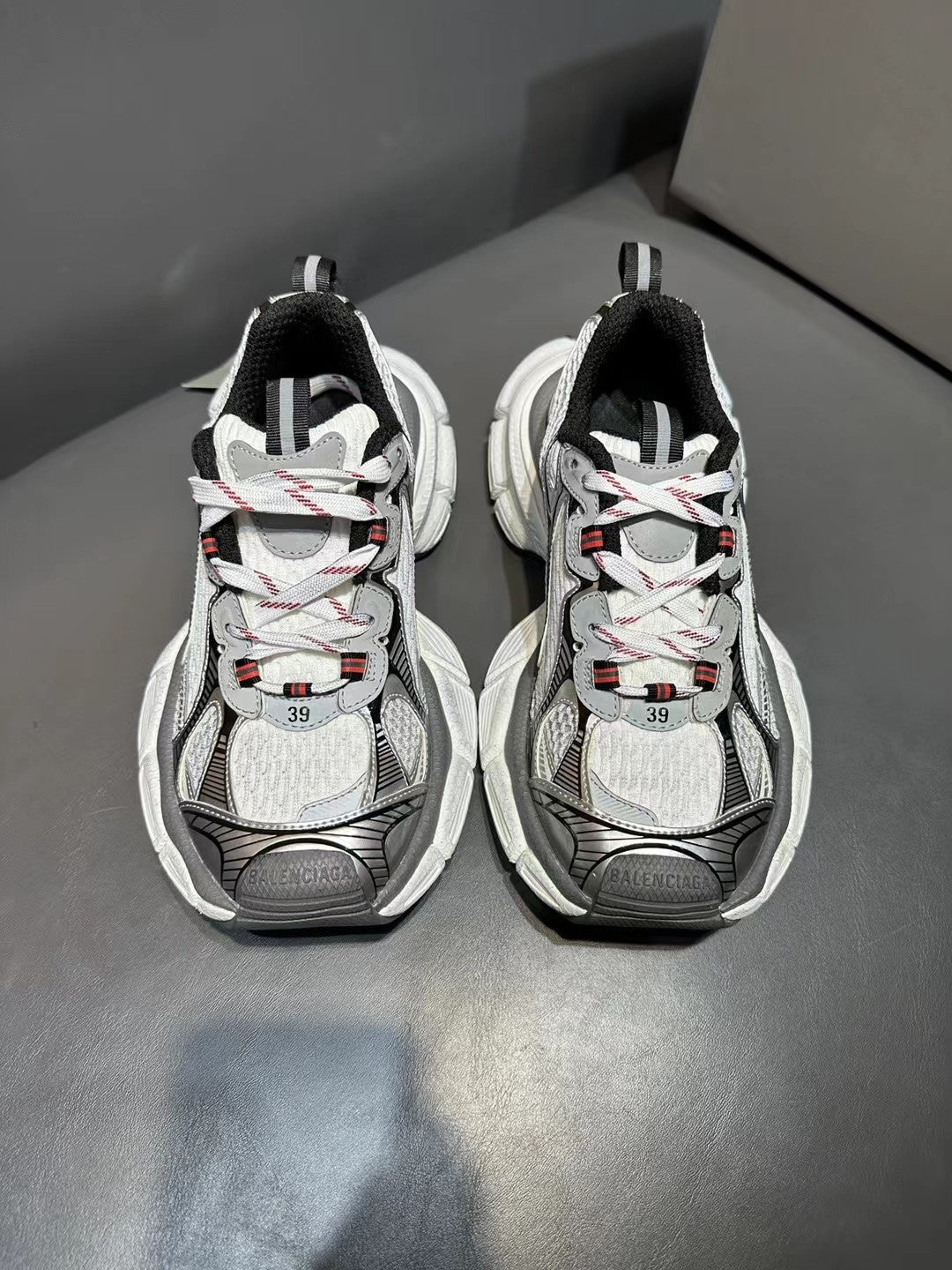 Balenciaga sneakers 125