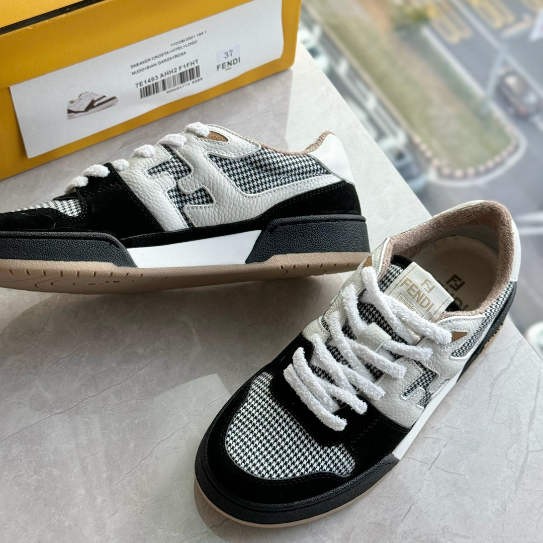 FENDI sneakers 127