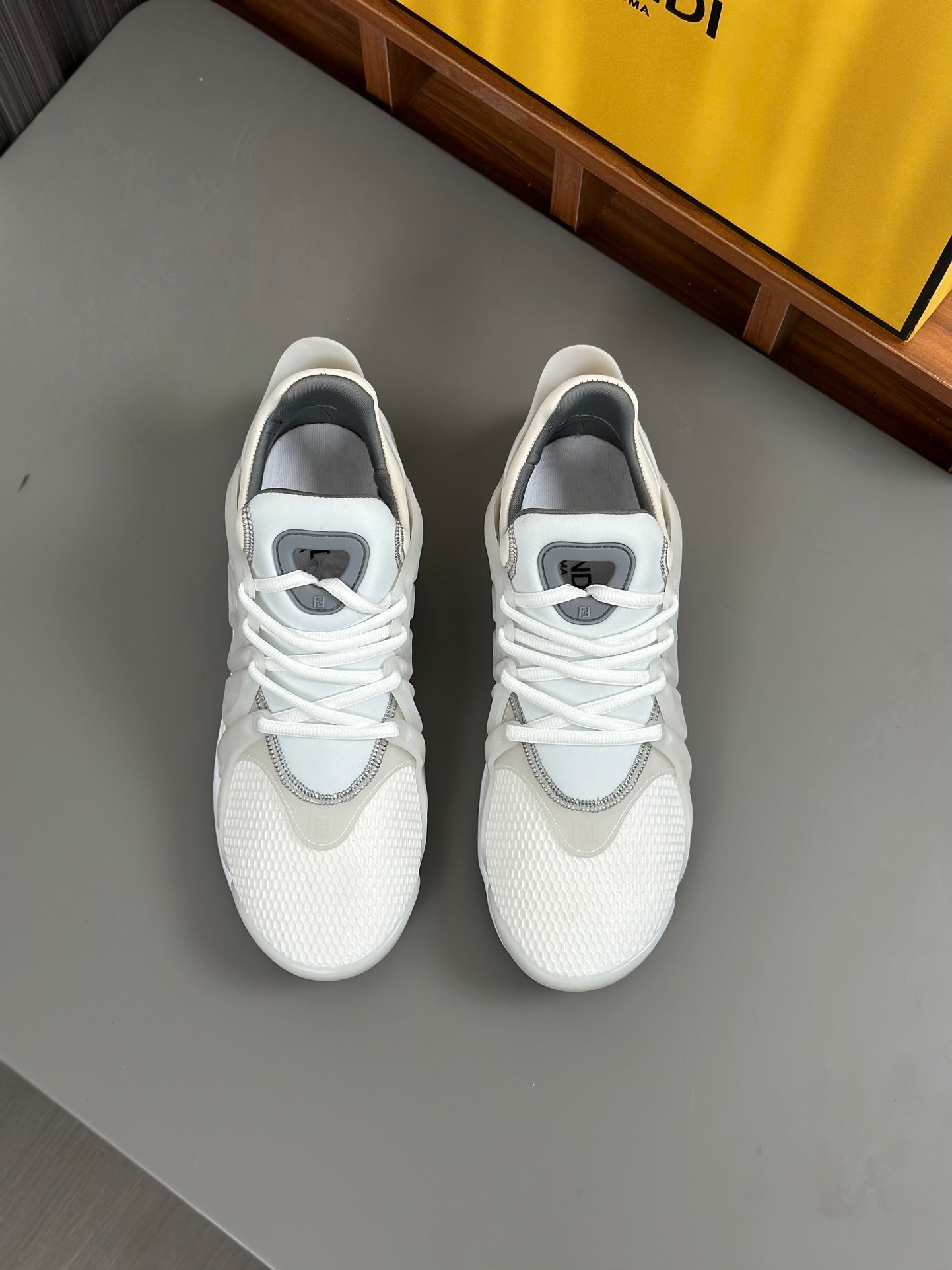 FENDI sneakers 131