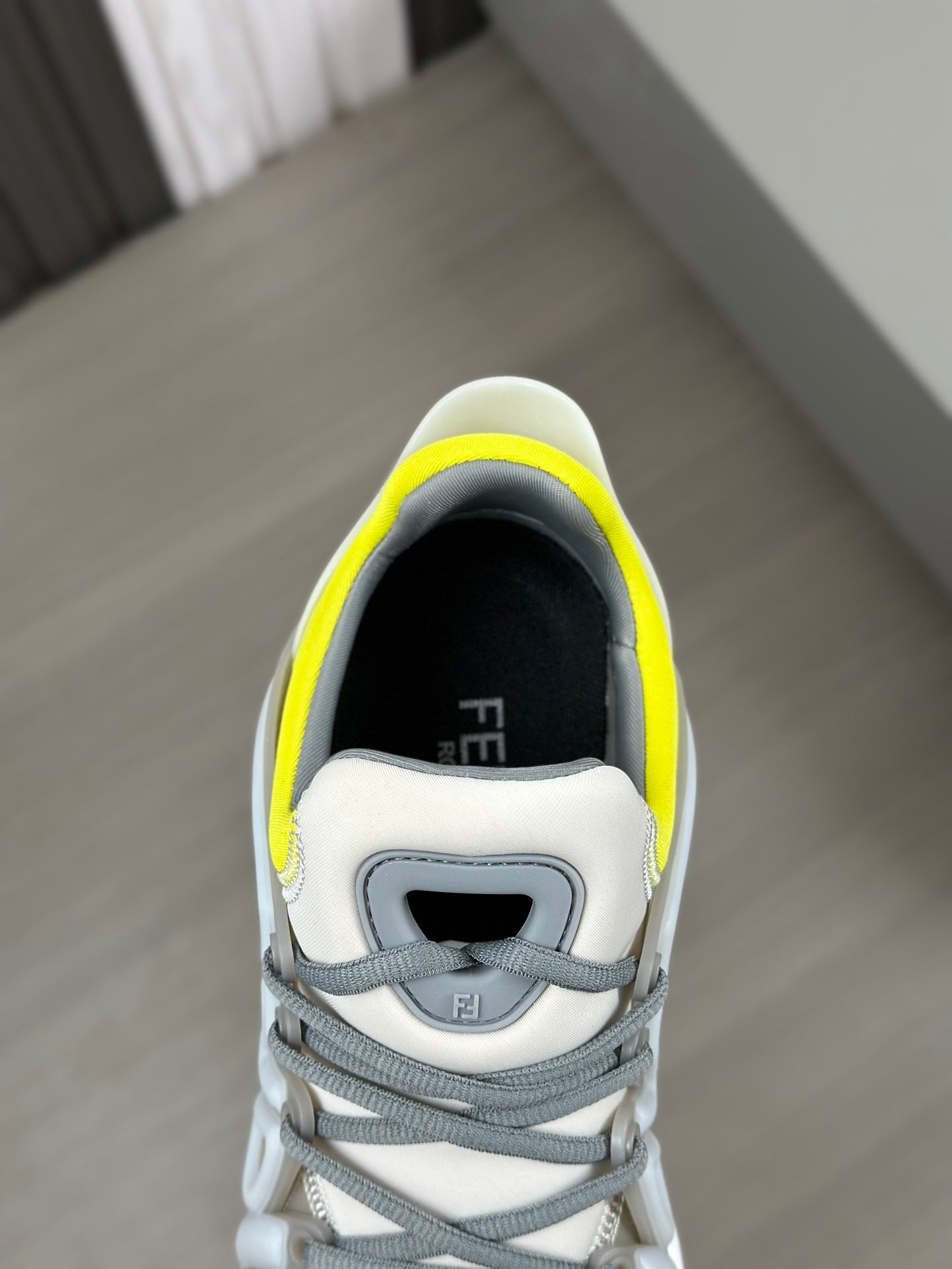 FENDI sneakers 133