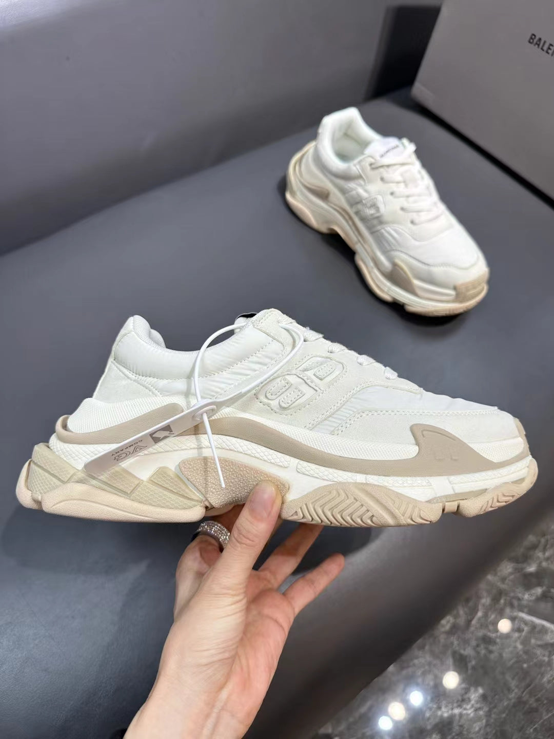 Balenciaga sneakers 131