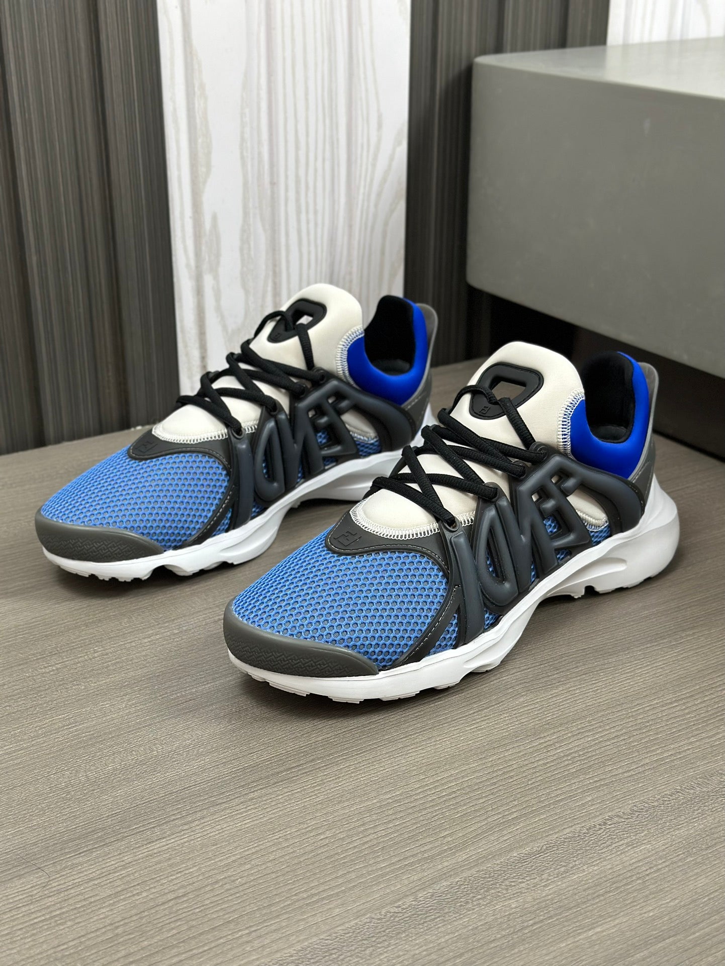 FENDI sneakers 134