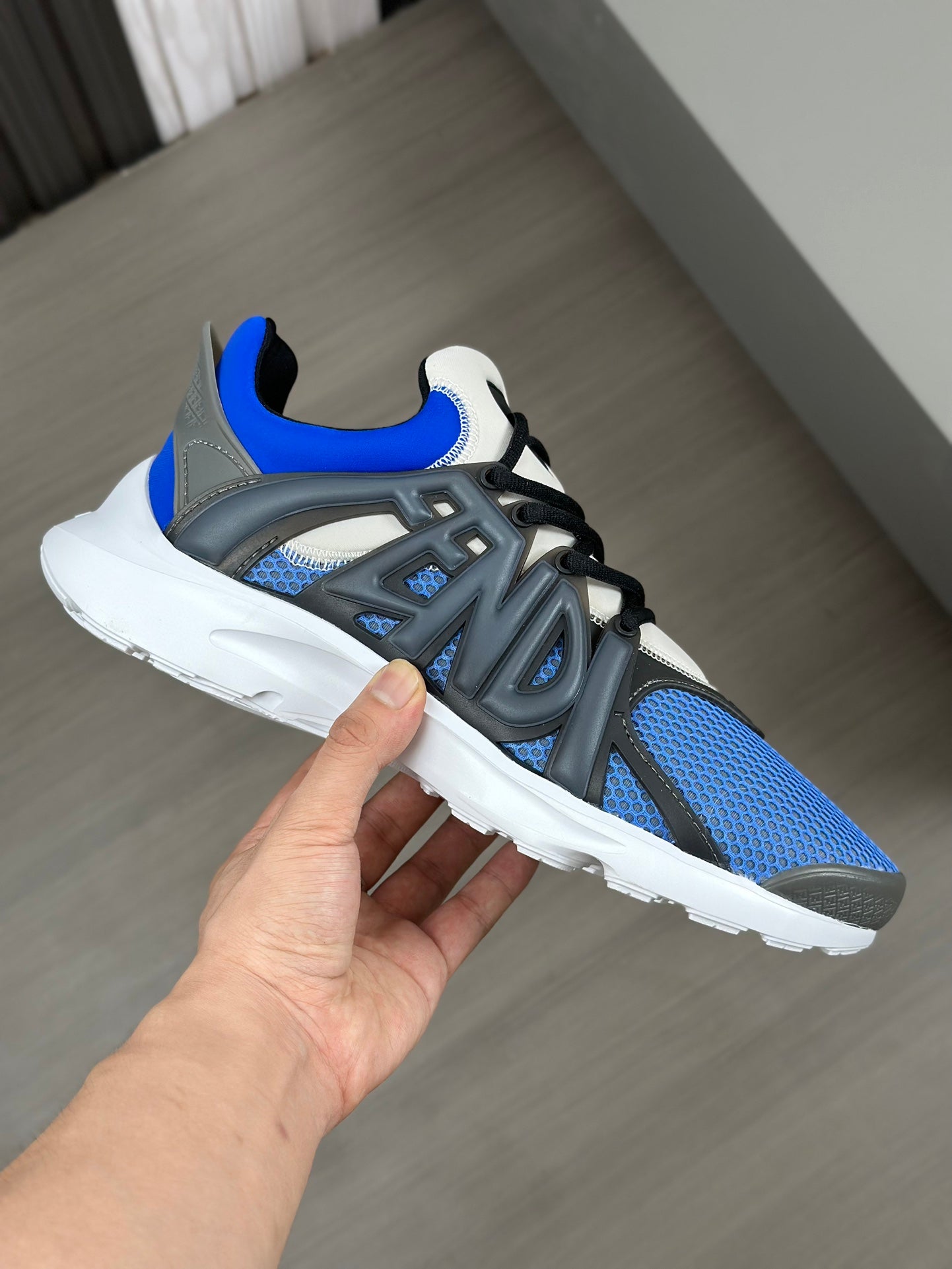FENDI sneakers 134