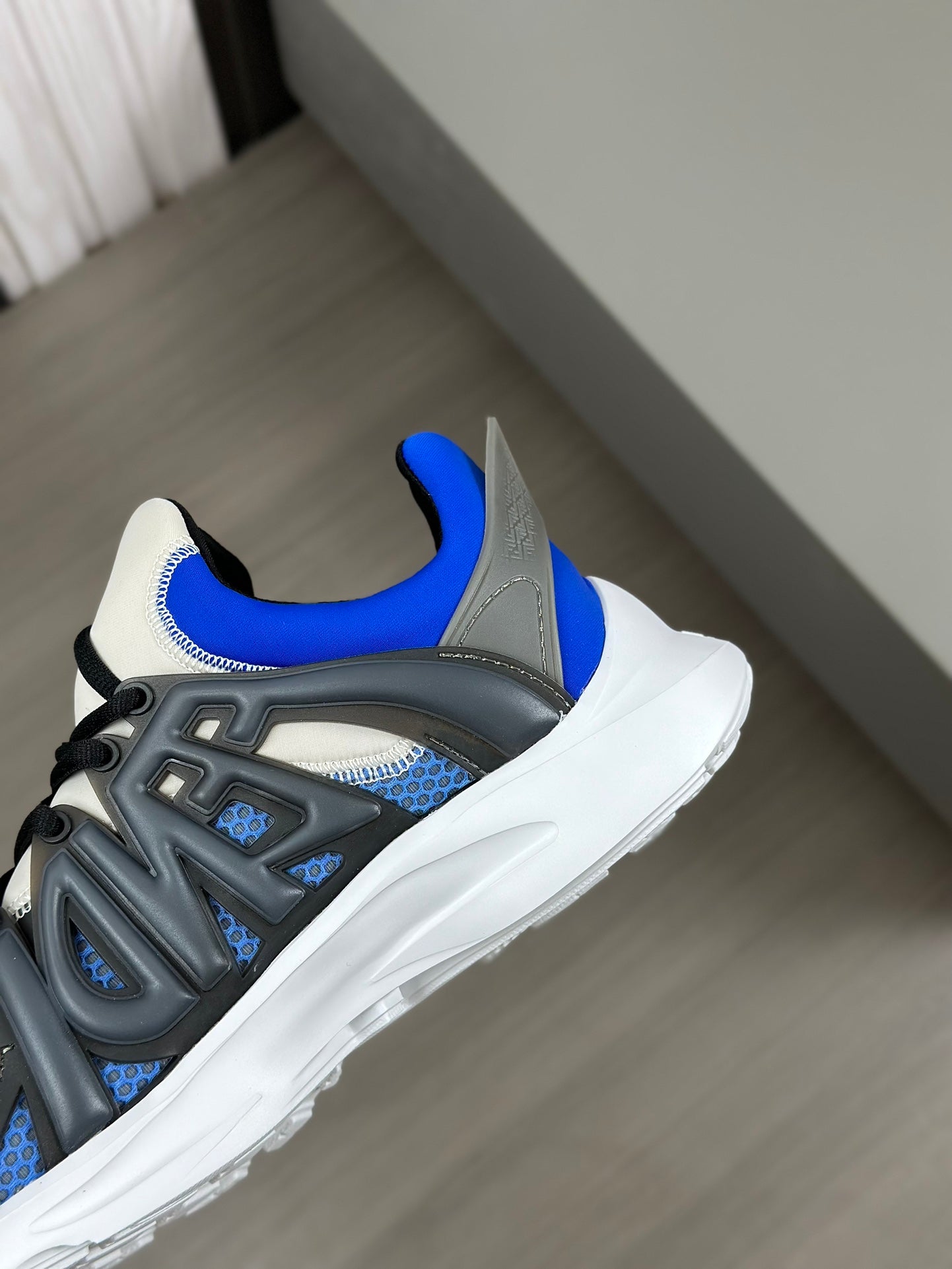 FENDI sneakers 134