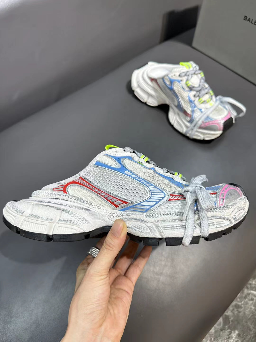 Balenciaga sneakers 132