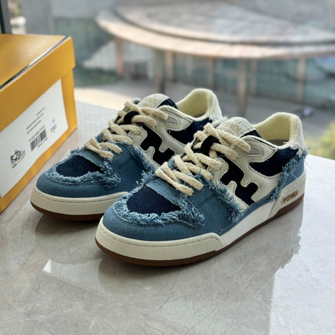 FENDI sneakers 136