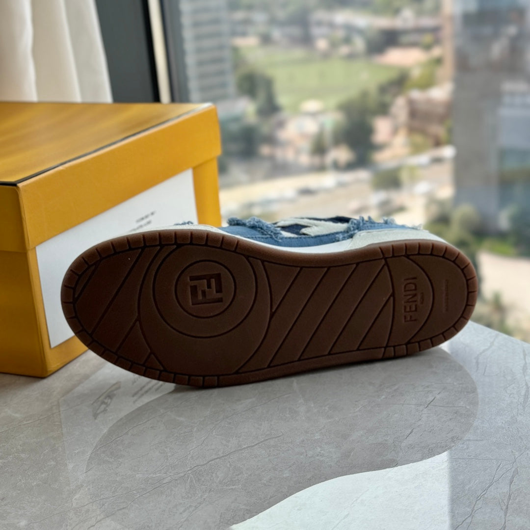 FENDI sneakers 136