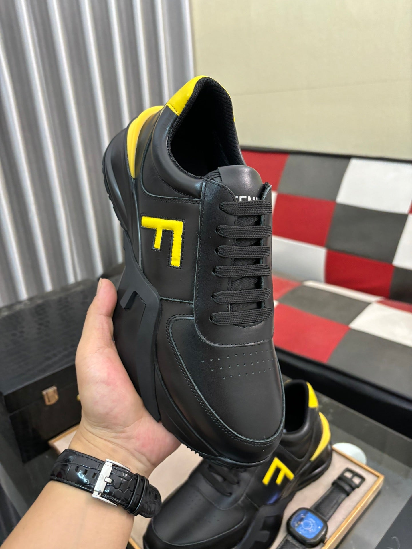 FENDI sneakers 138