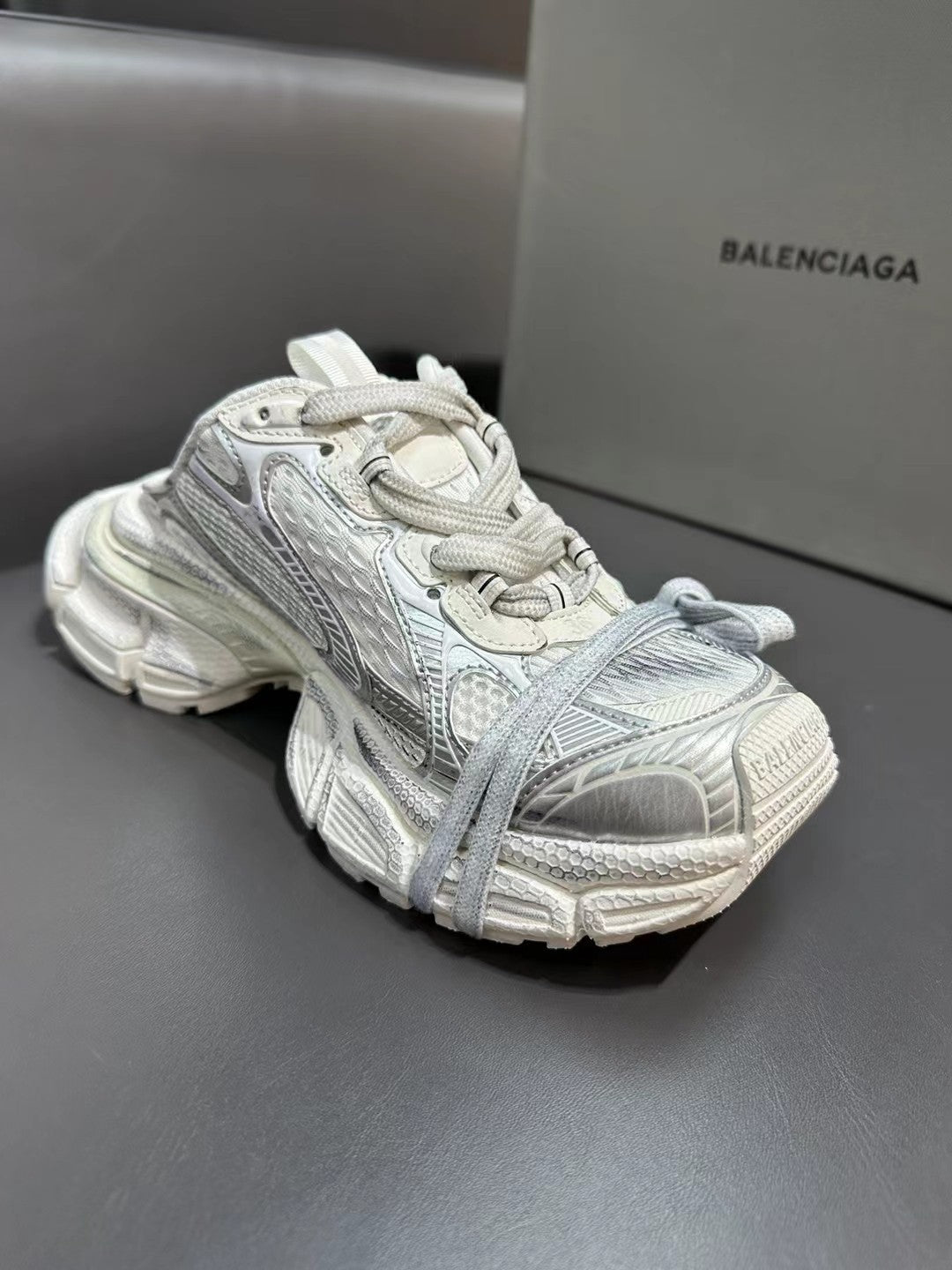 Balenciaga sneakers 137