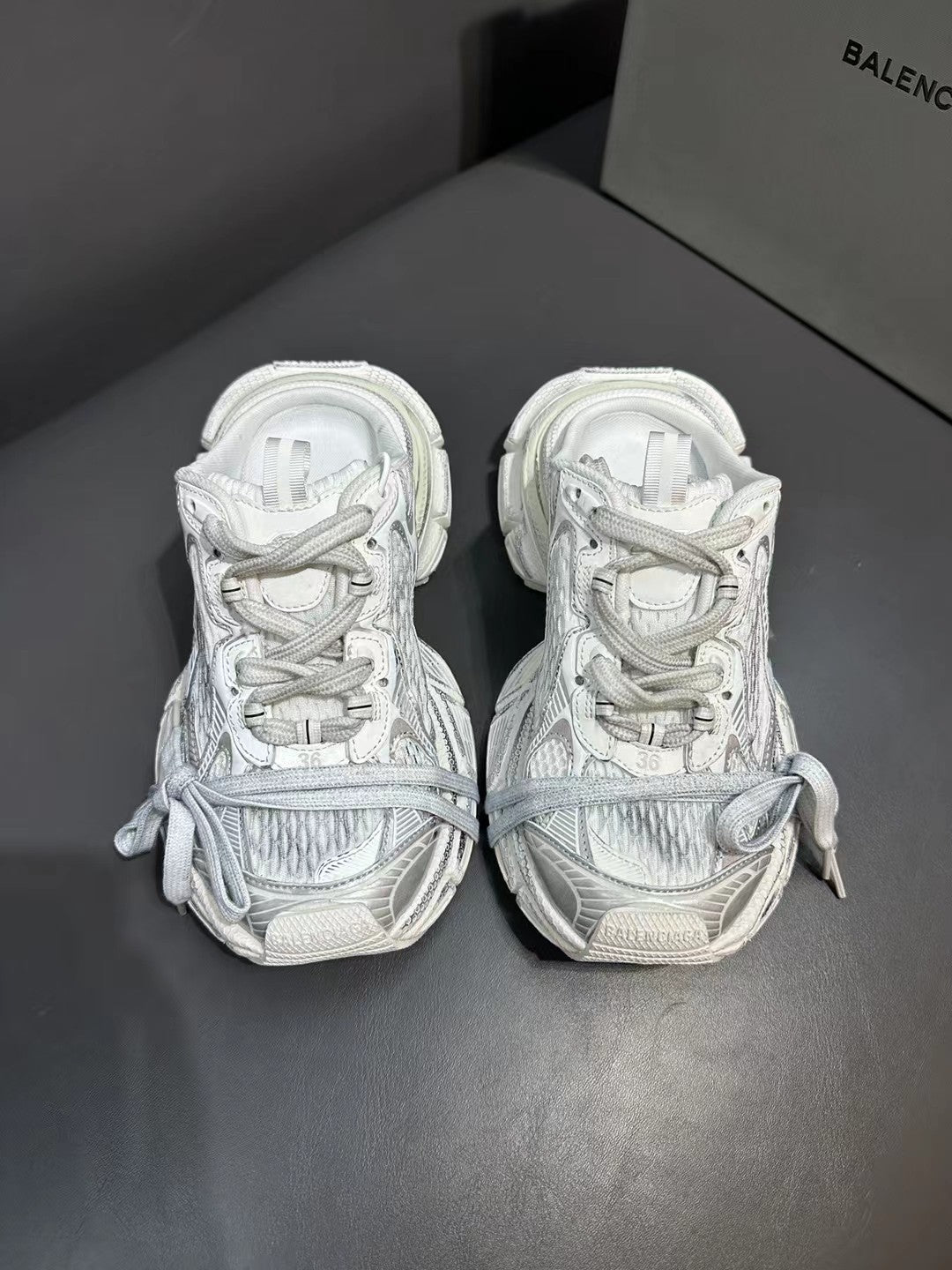 Balenciaga sneakers 137