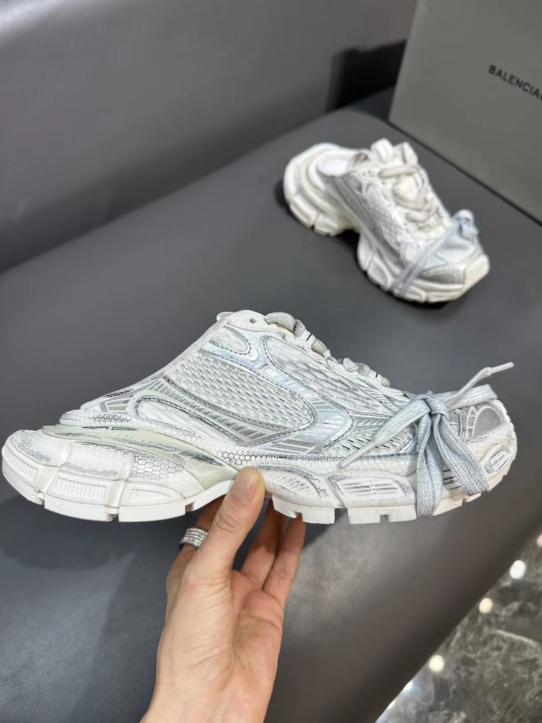 Balenciaga sneakers 137
