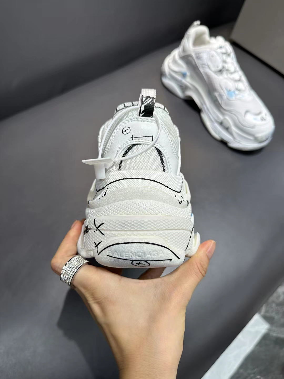 Balenciaga sneakers 139