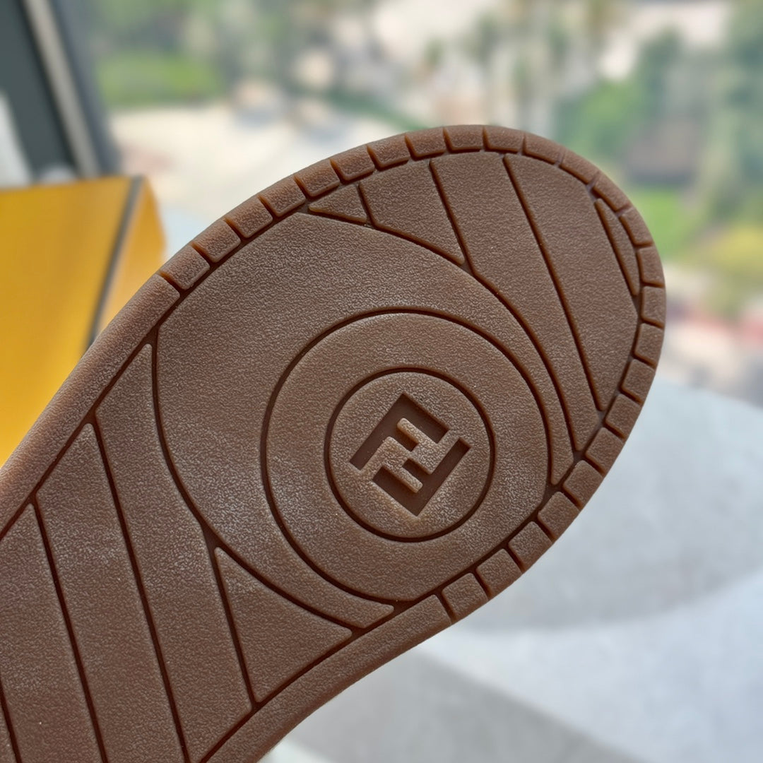 FENDI sneakers 150