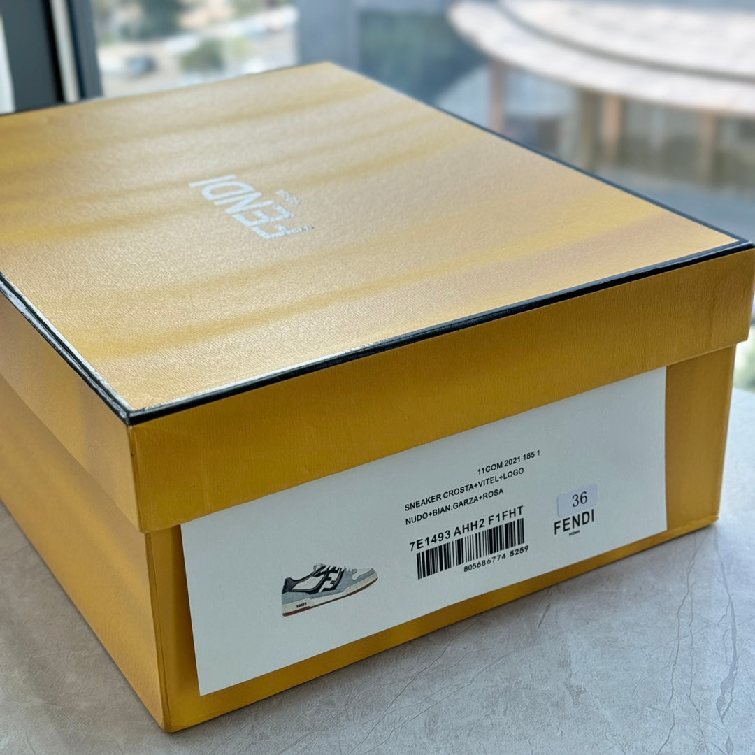 FENDI sneakers 150