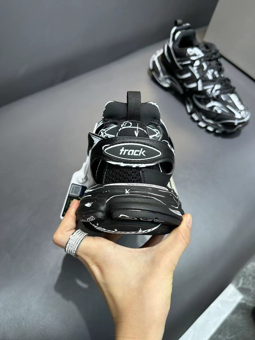 Balenciaga sneakers 143