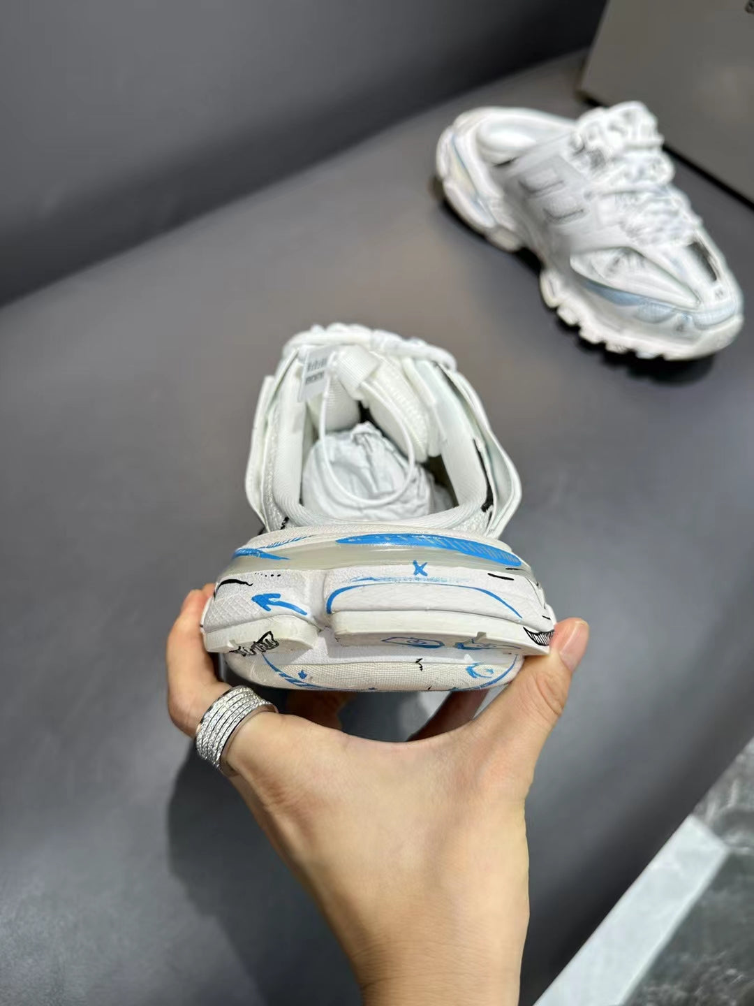 Balenciaga sneakers 144
