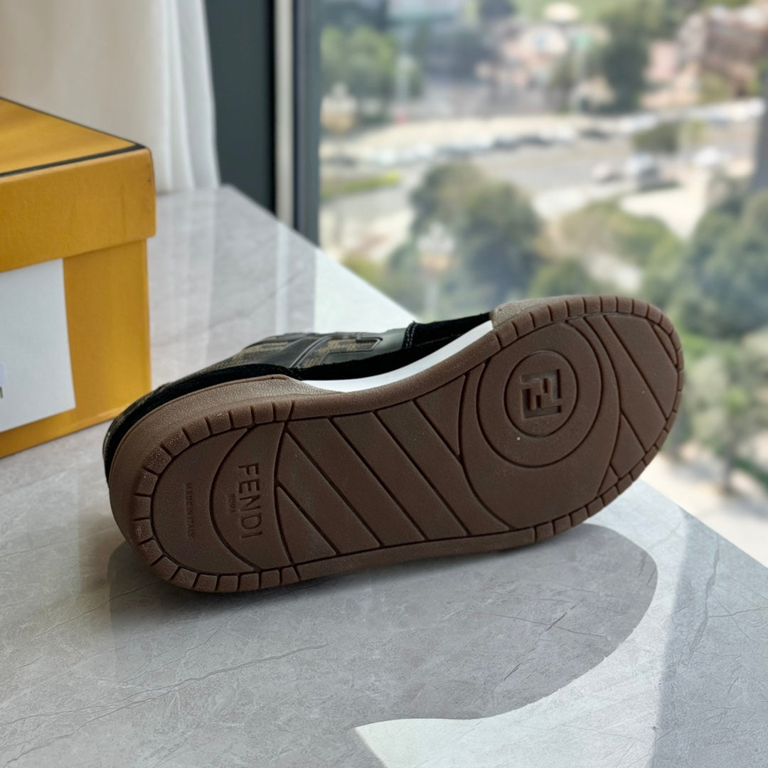FENDI sneakers 151