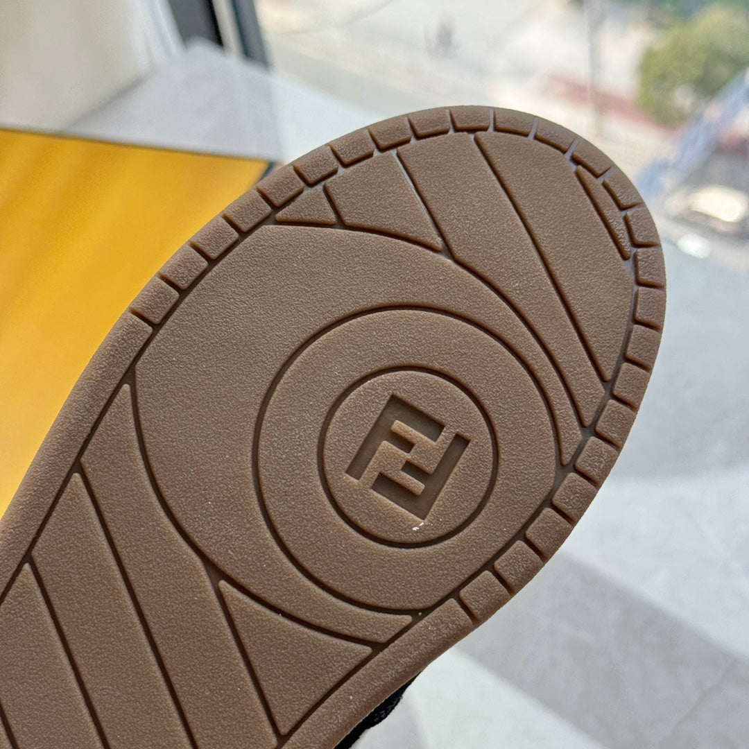 FENDI sneakers 151