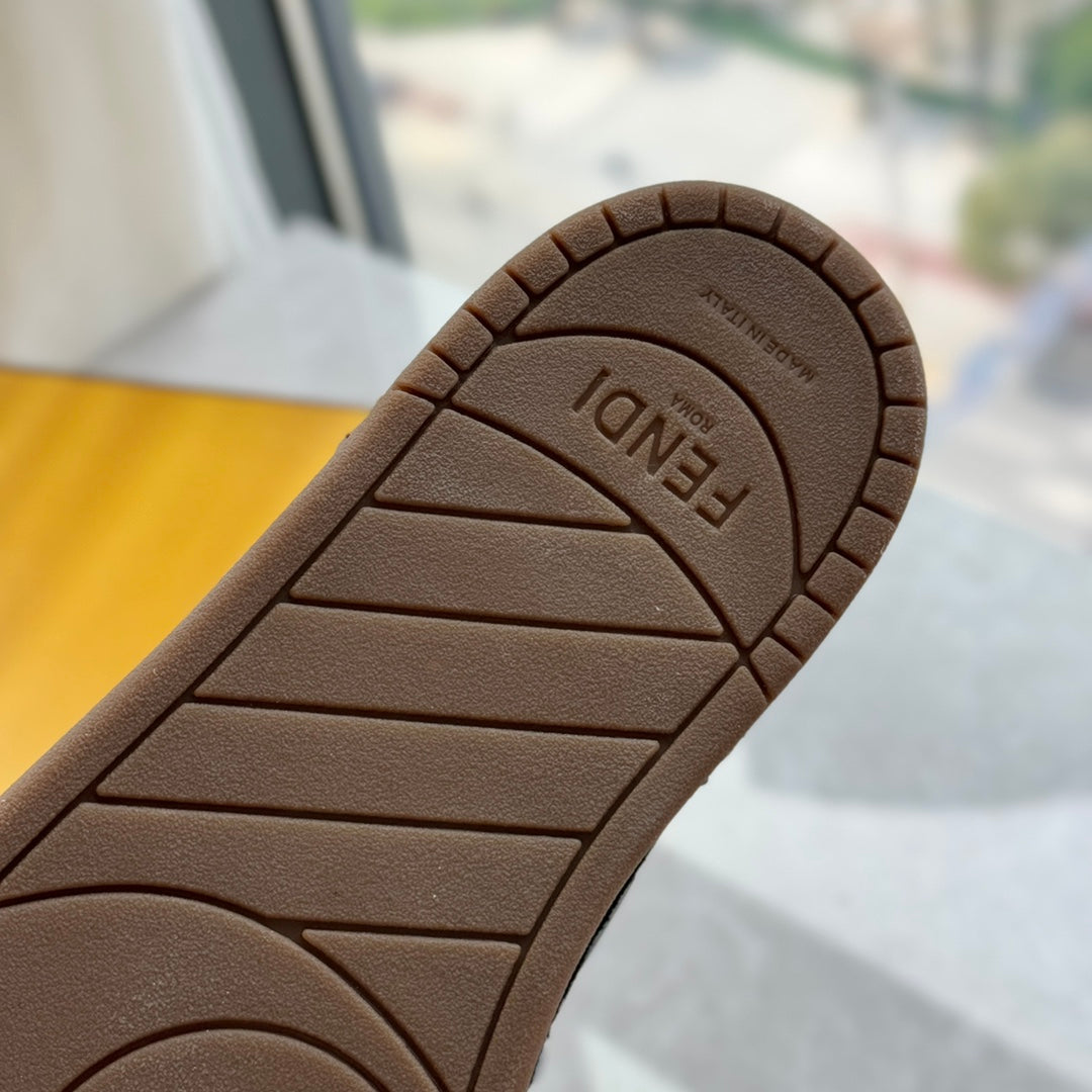 FENDI sneakers 151
