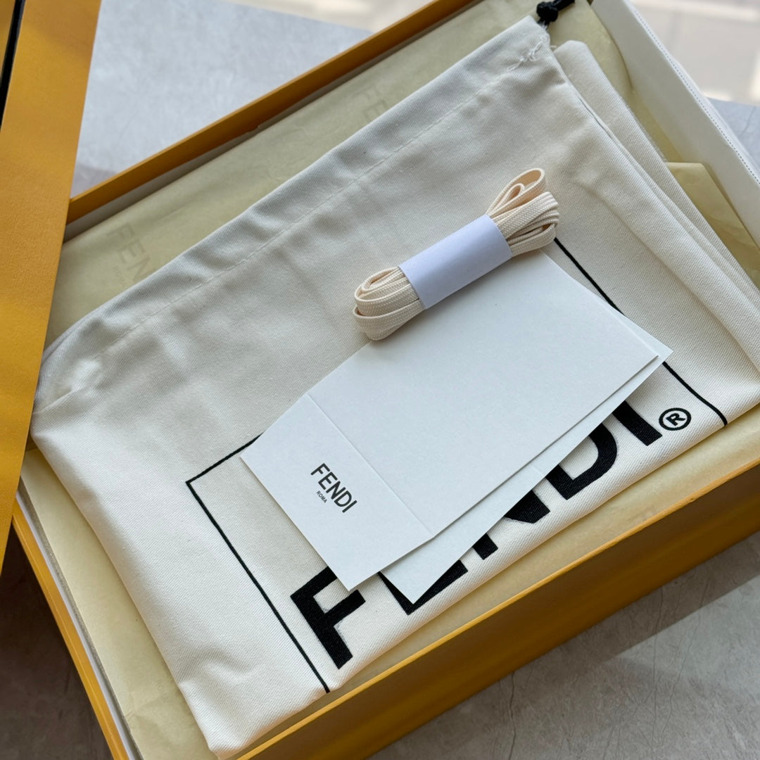FENDI sneakers 152