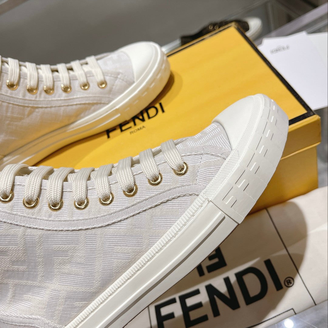 FENDI sneakers 153