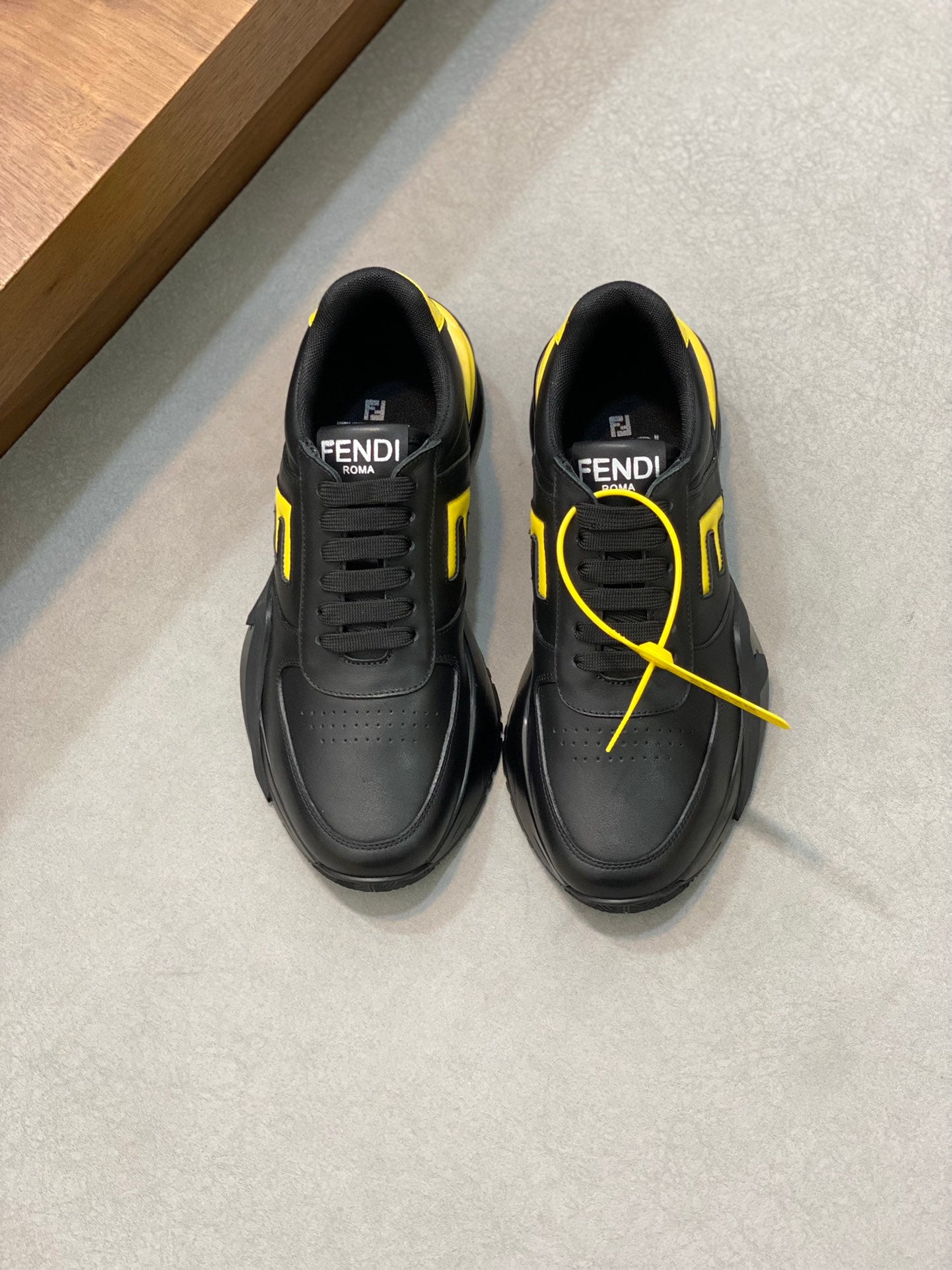 FENDI sneakers 159