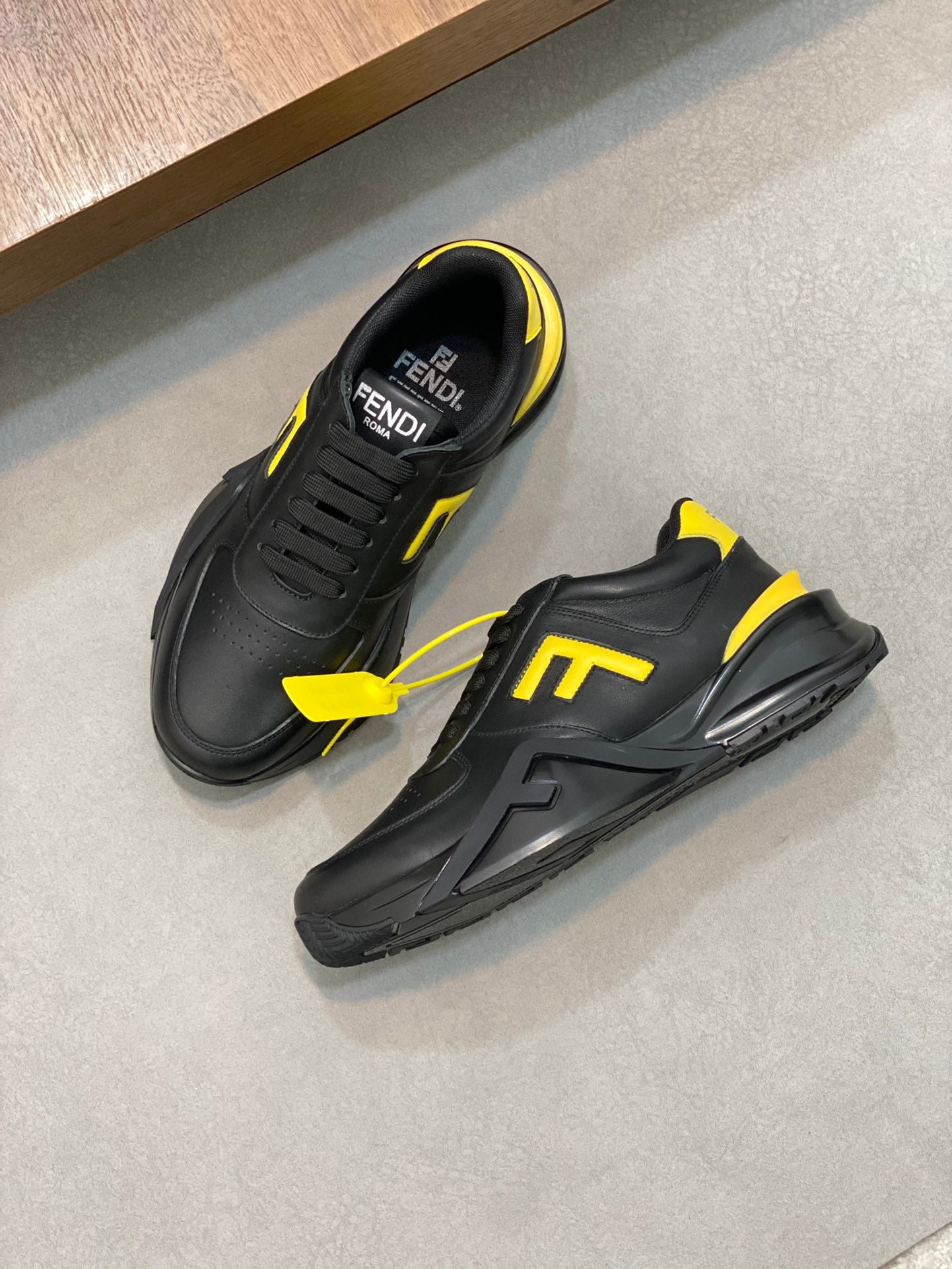 FENDI sneakers 159