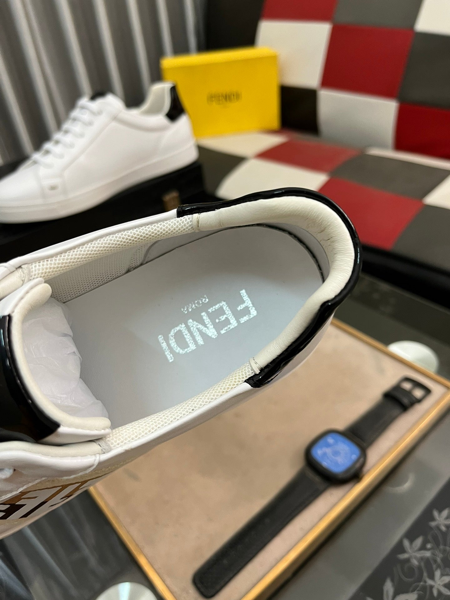 FENDI sneakers 162