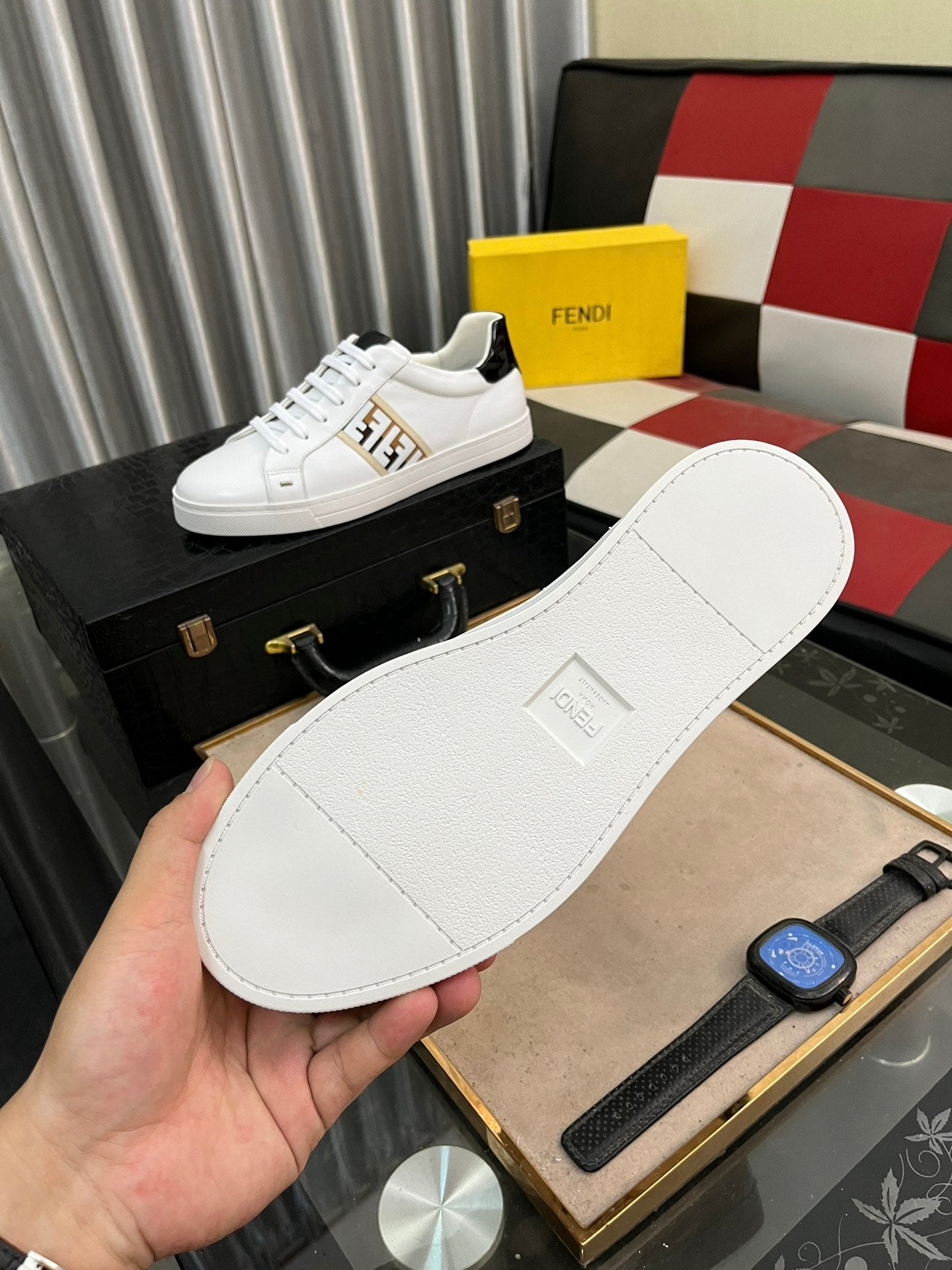FENDI sneakers 162