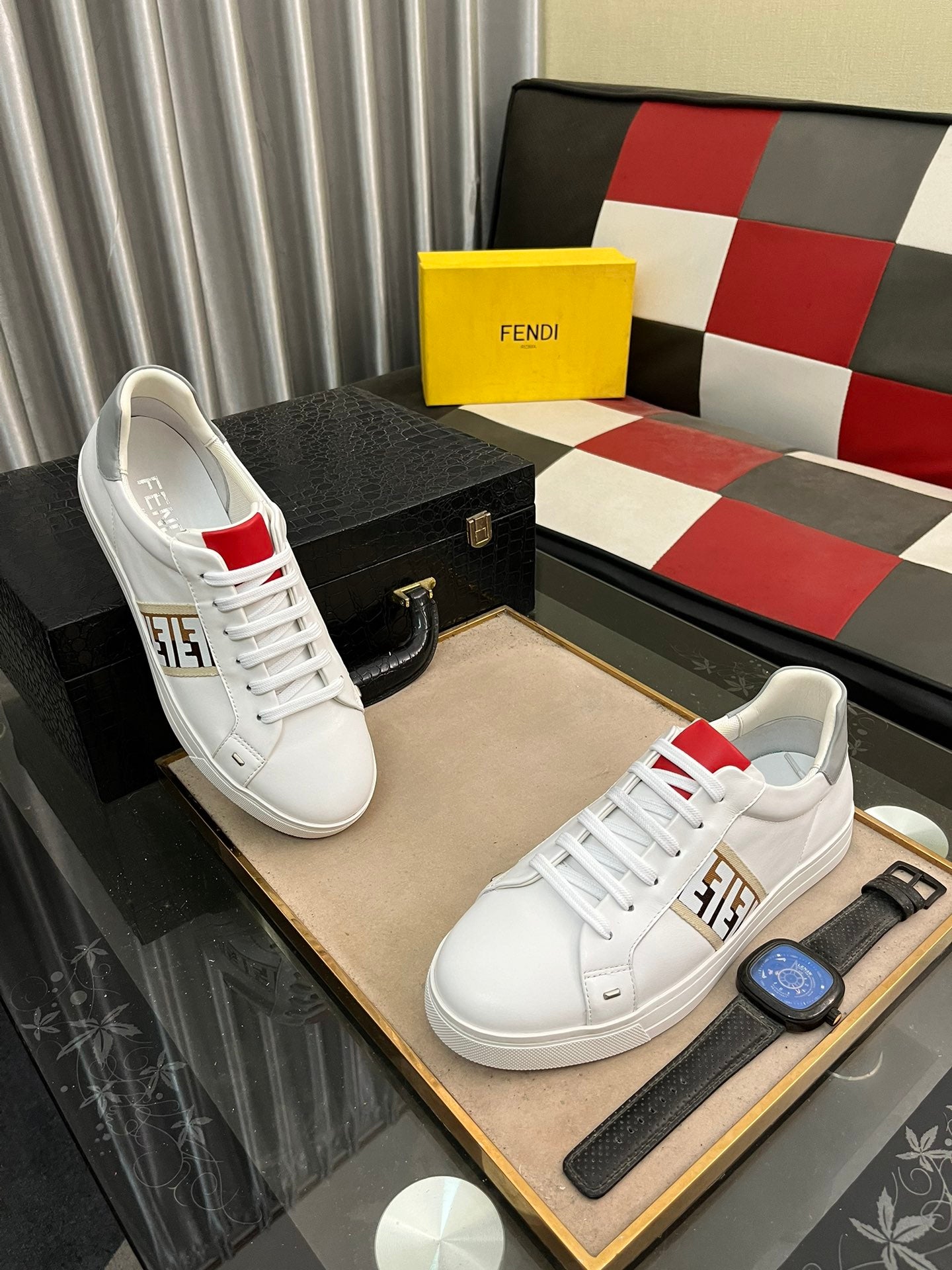 FENDI sneakers 163