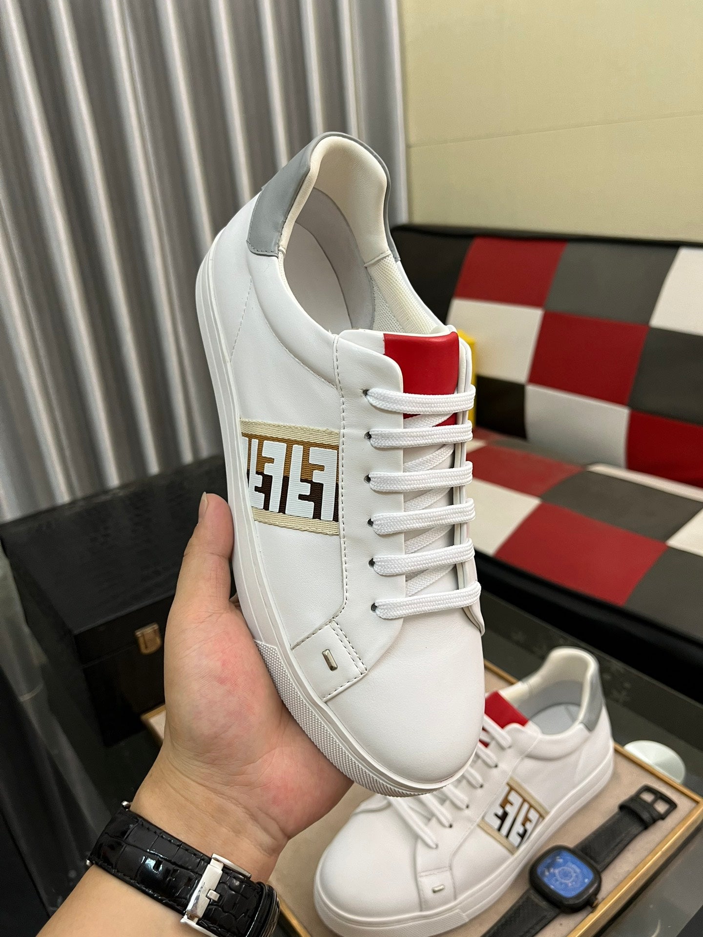 FENDI sneakers 163