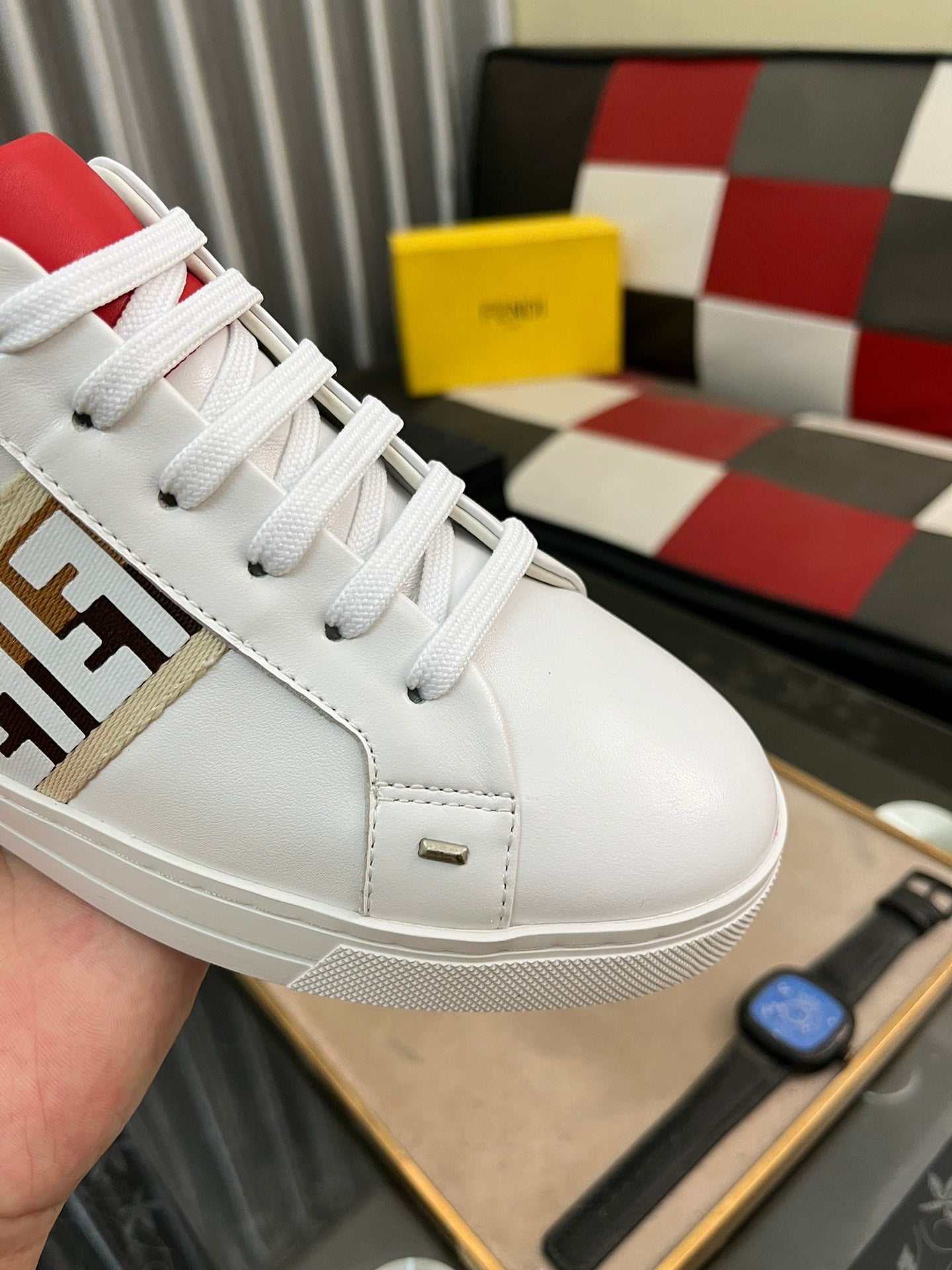 FENDI sneakers 163