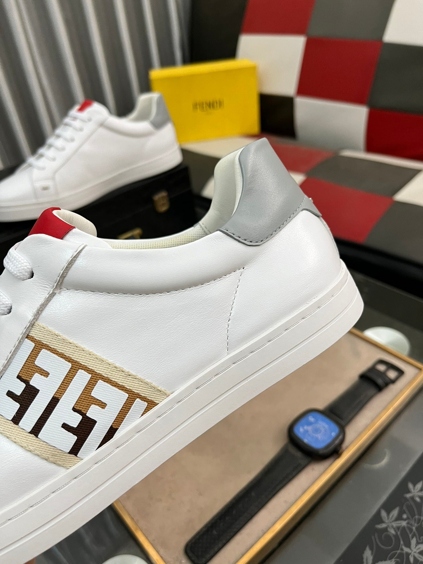 FENDI sneakers 163