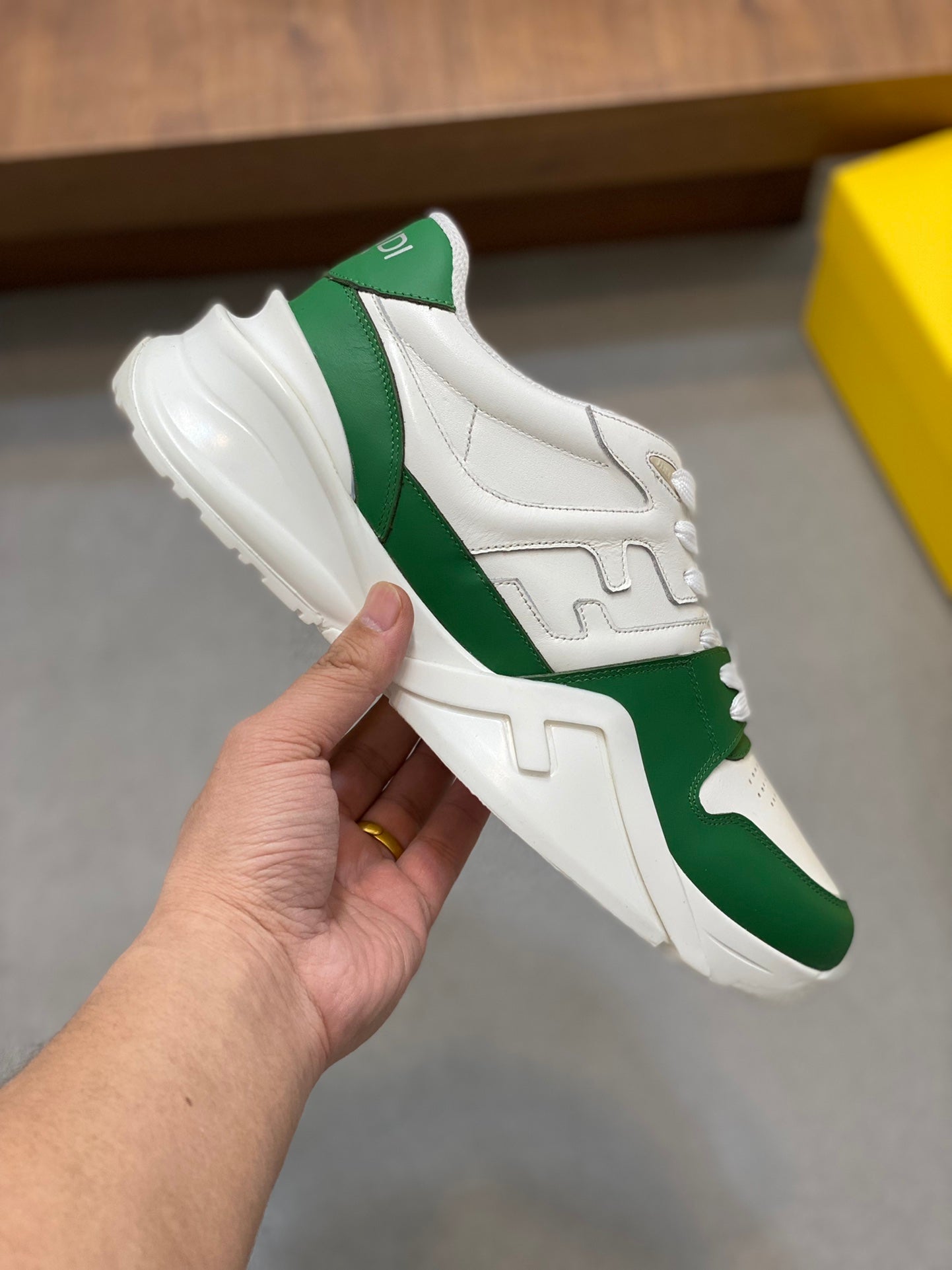 FENDI sneakers 165