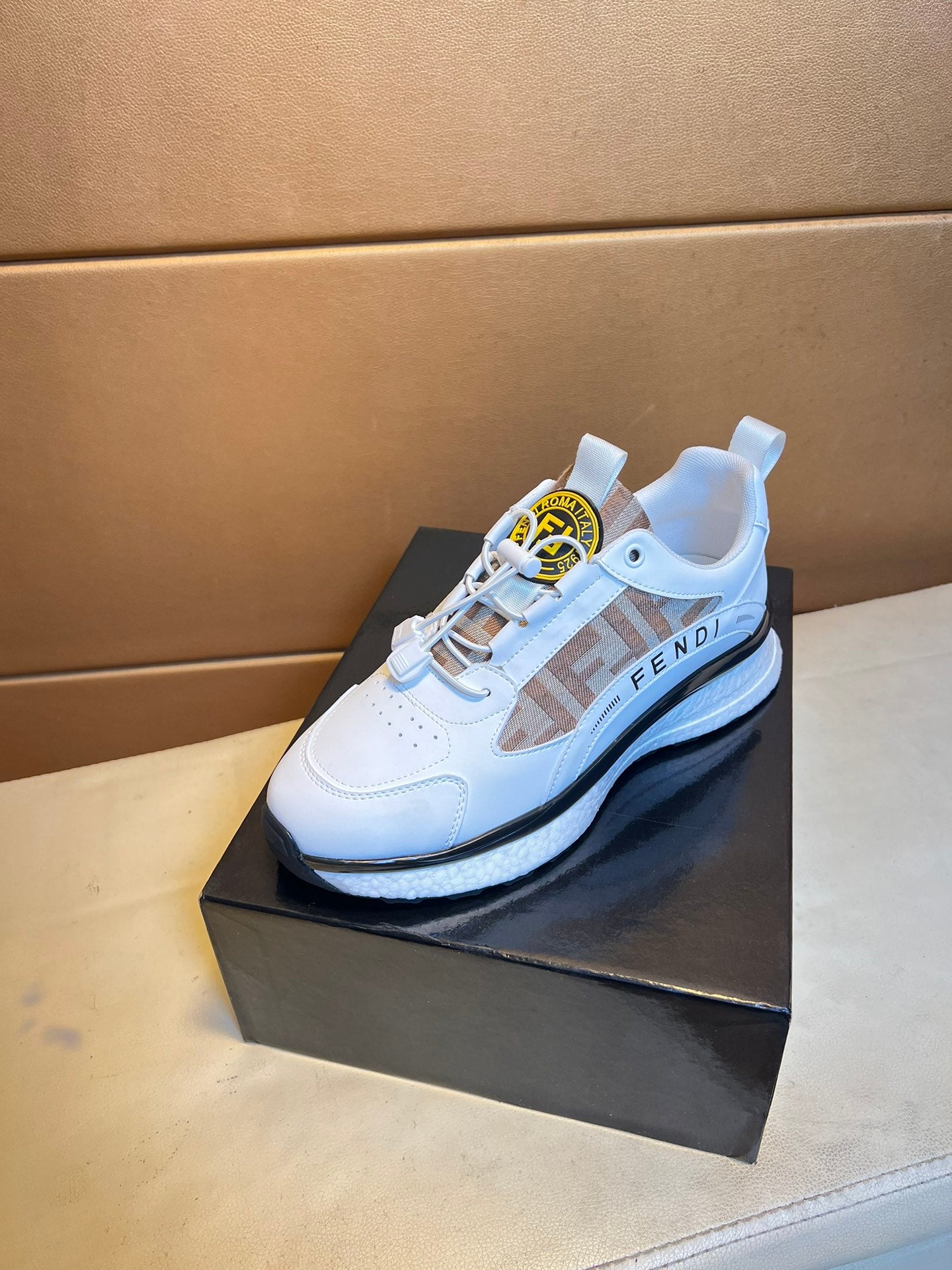FENDI sneakers 172