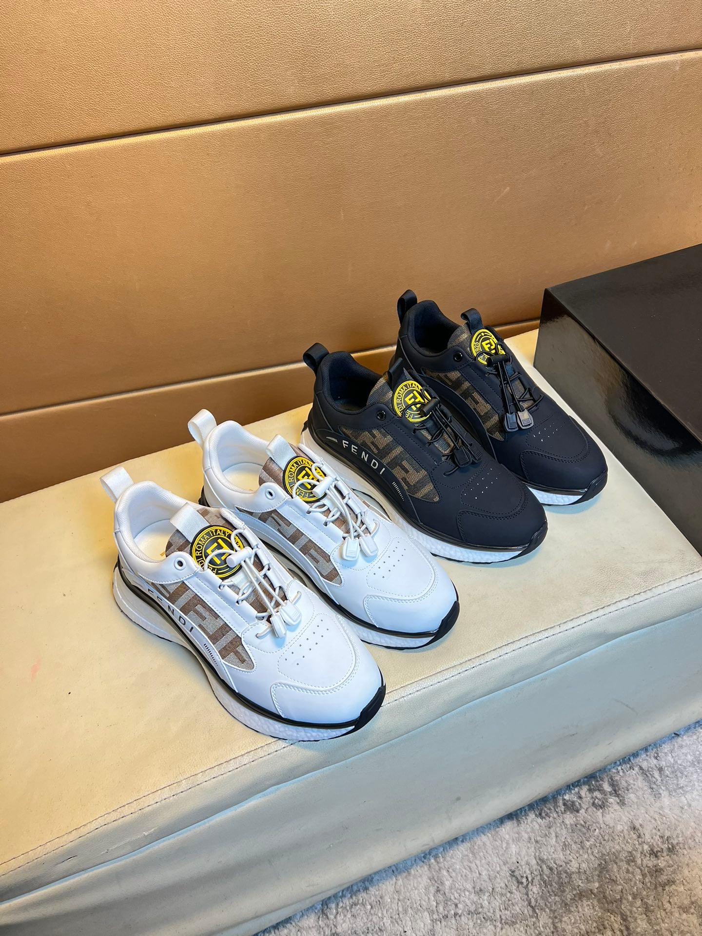 FENDI sneakers 172