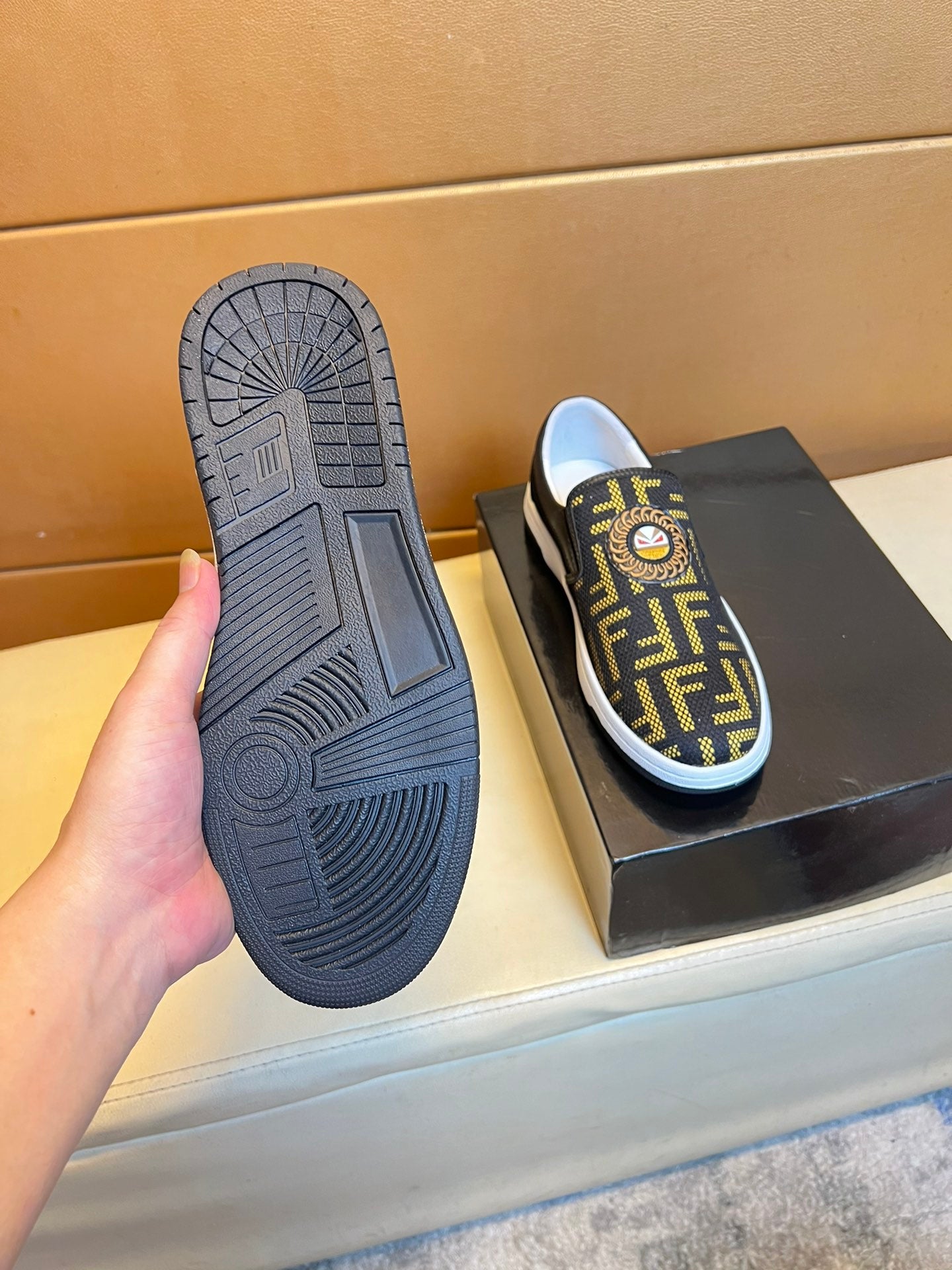 FENDI sneakers 173