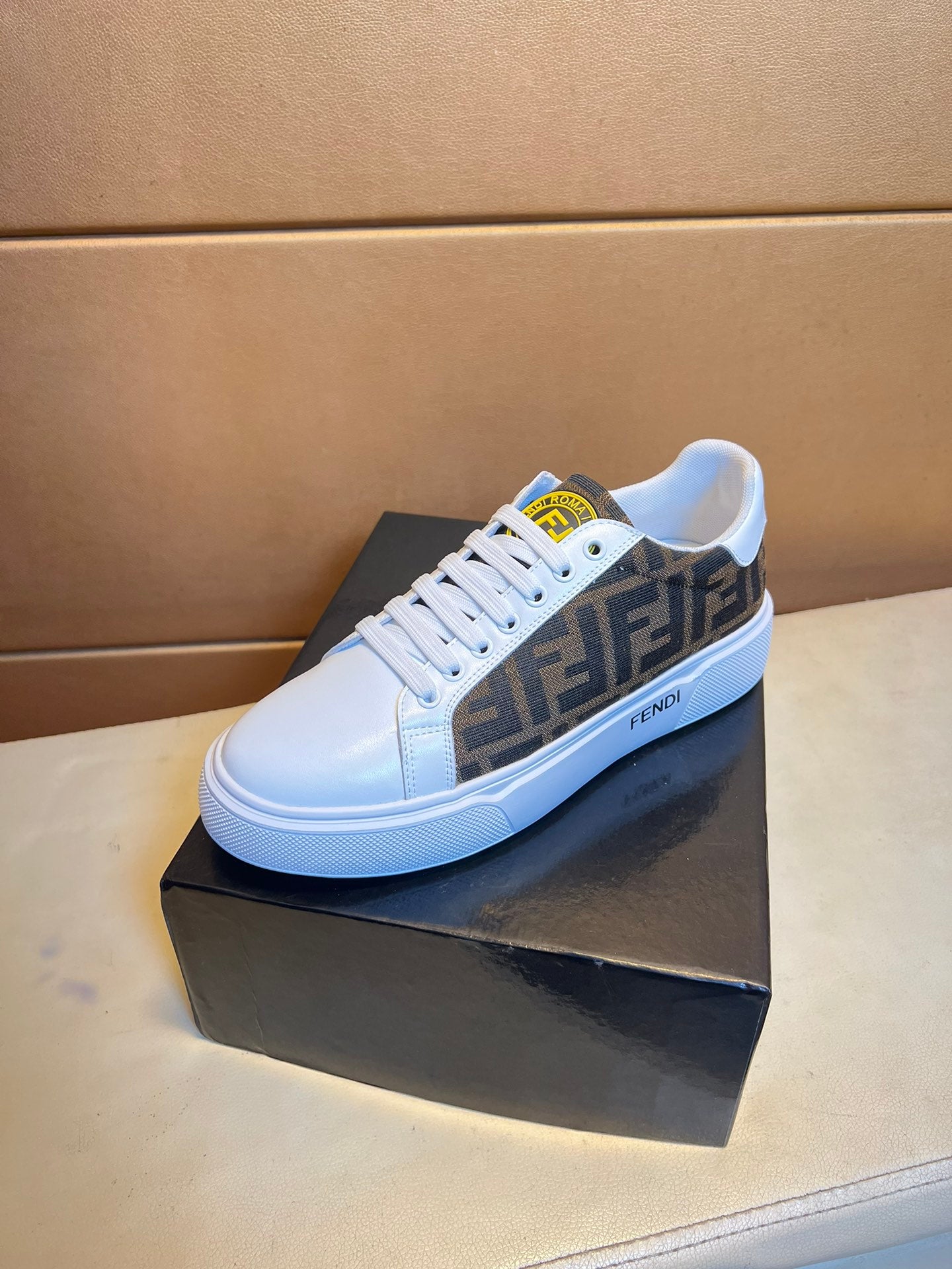 FENDI sneakers 175