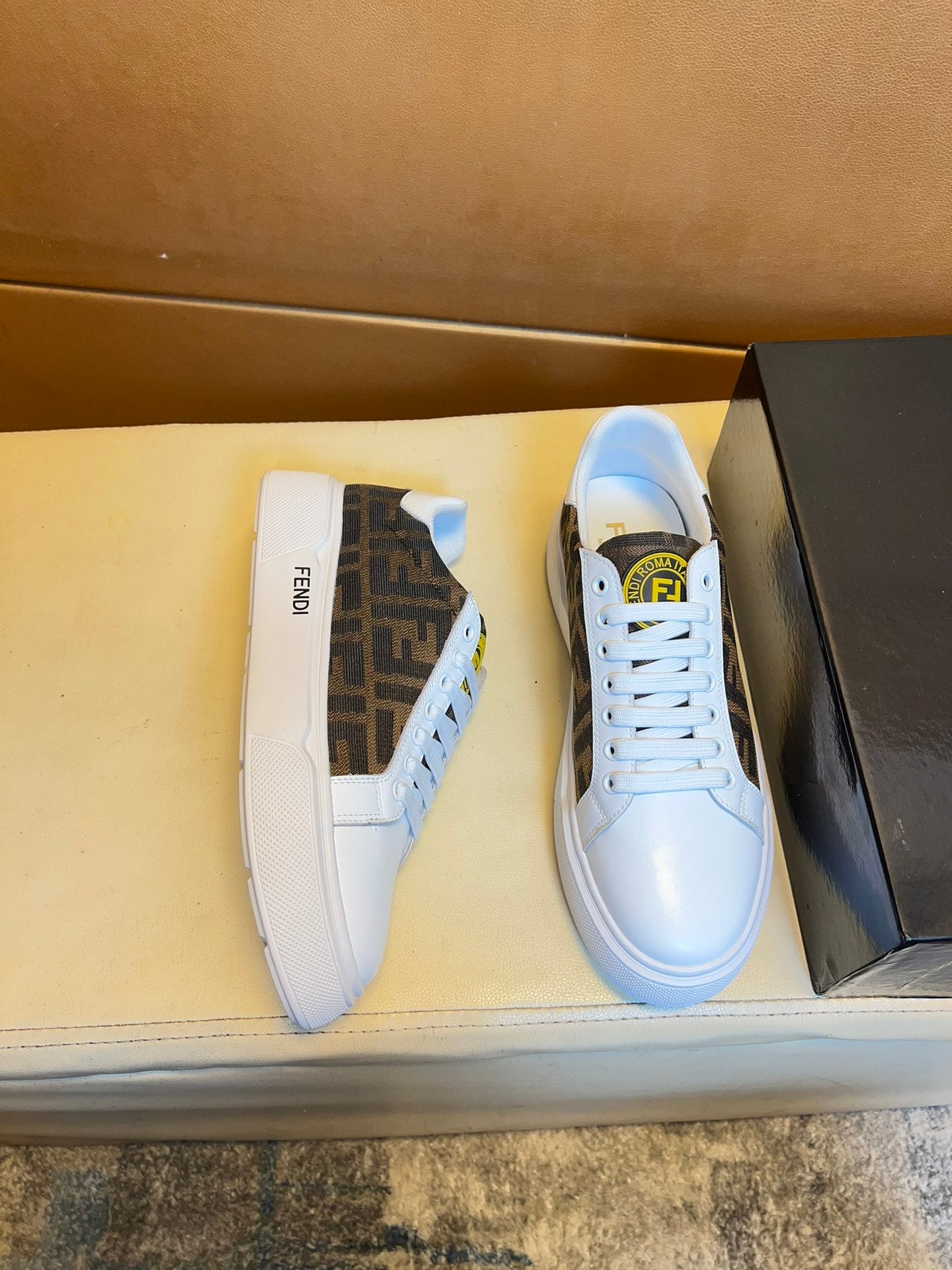 FENDI sneakers 175